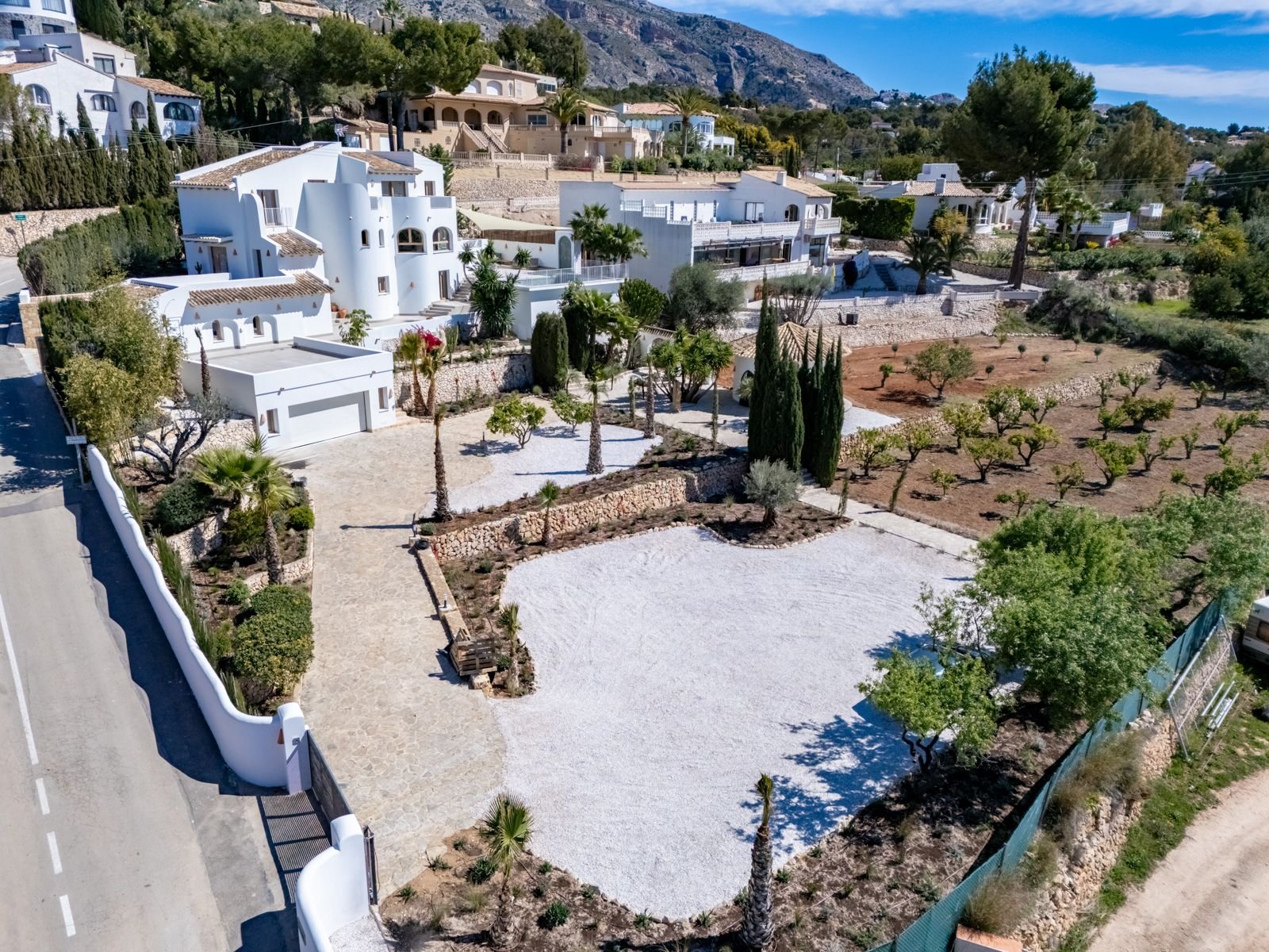 Ihr neues Zuhause in Altea: Elegante Rückzugsorte mit Stil und Komfort