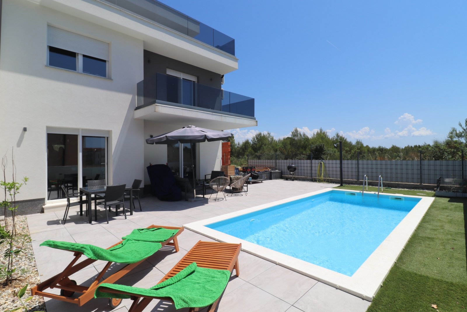 312247 - Villa in Vodice