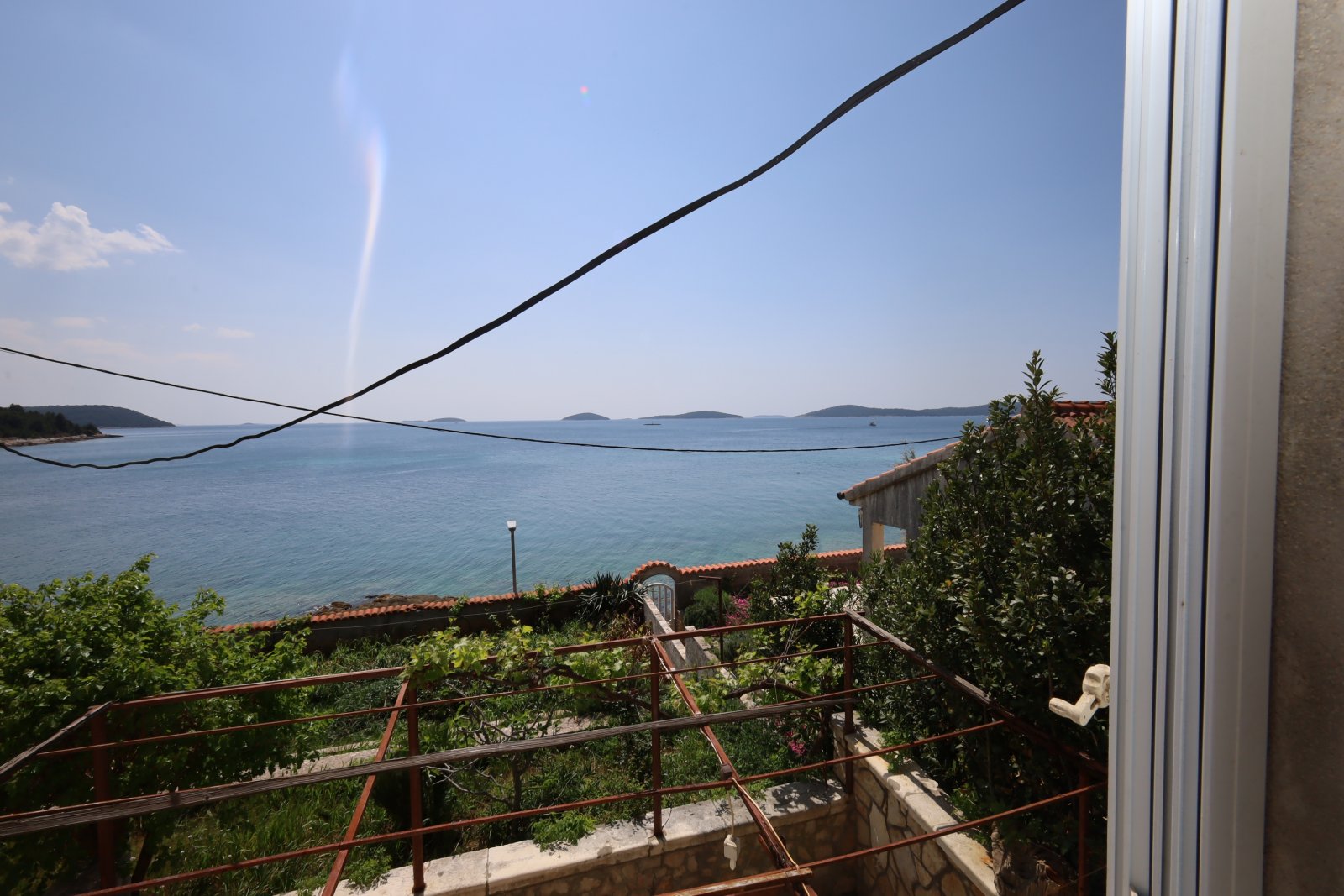 670513 - Villa in Vodice