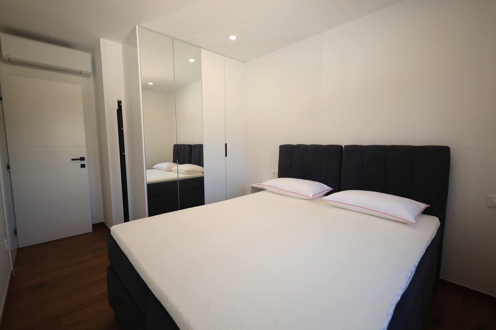 673088 - Villa in Vodice