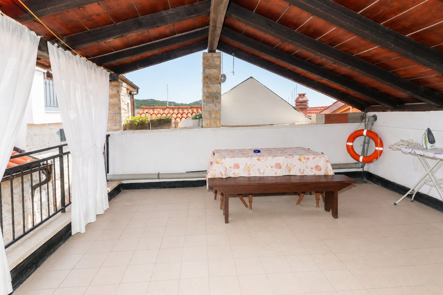 311686 - Villa in Tribunj