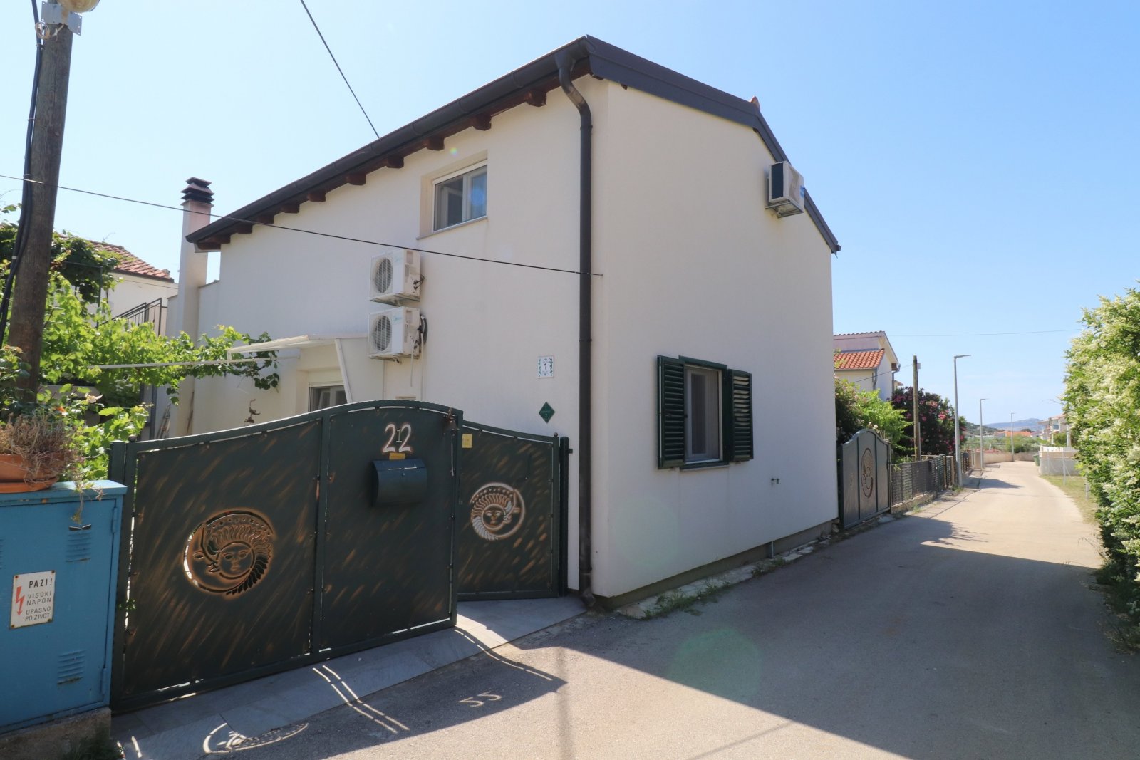 308981 - Villa in Tribunj