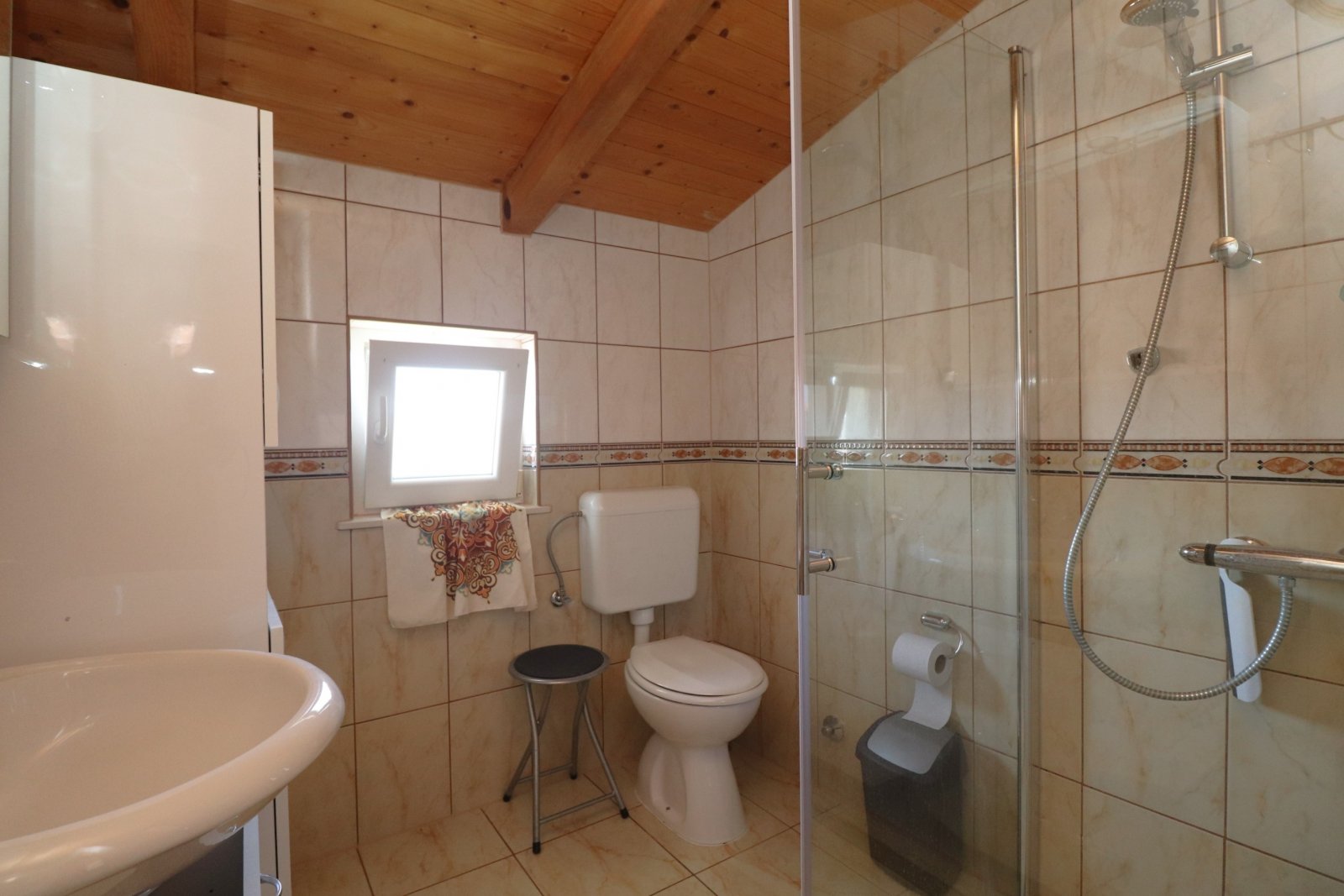 308981 - Villa in Tribunj