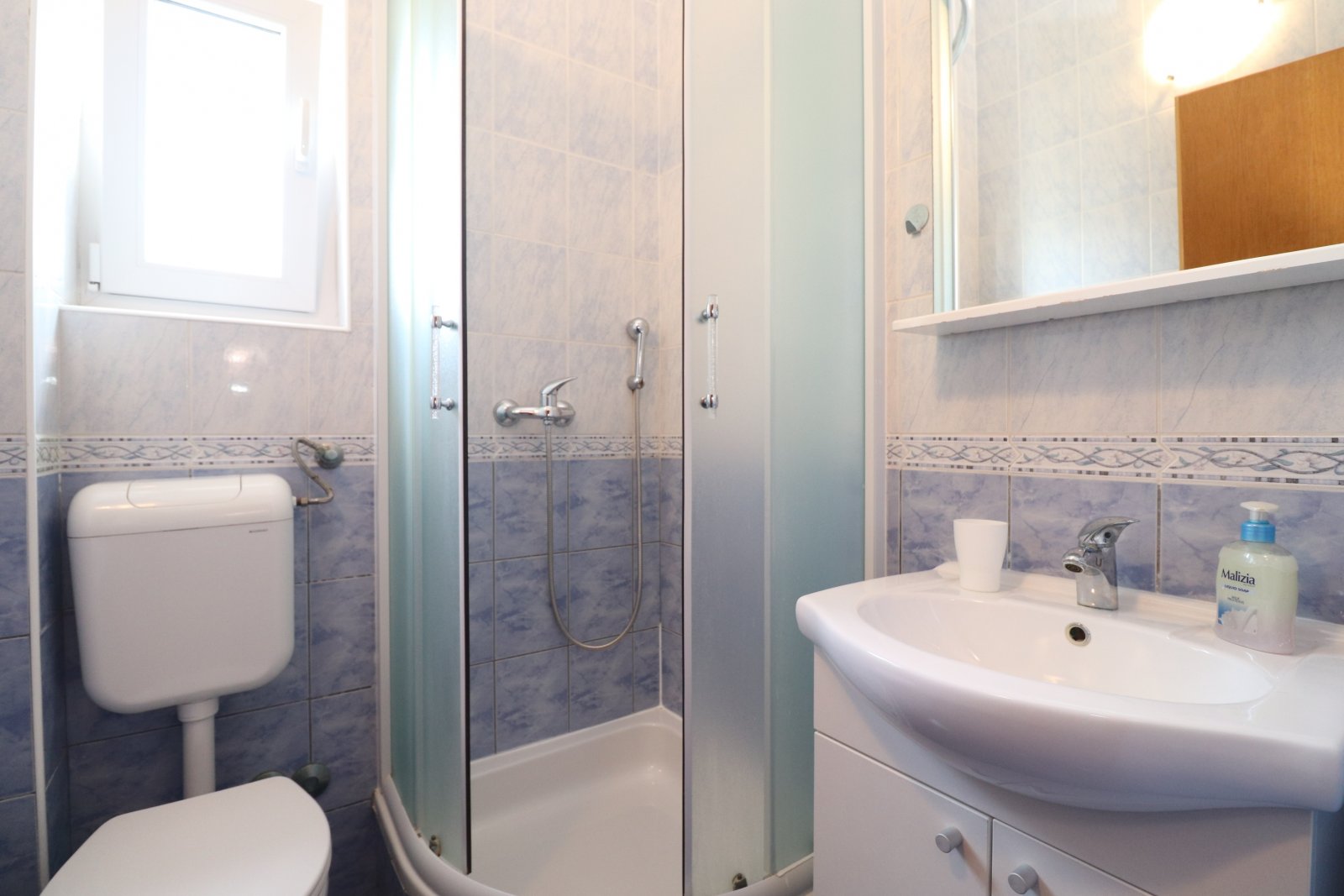 306613 - Villa in Vodice
