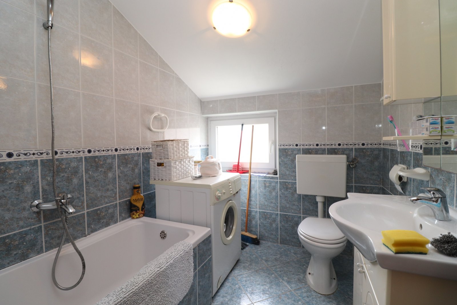 306613 - Villa in Vodice