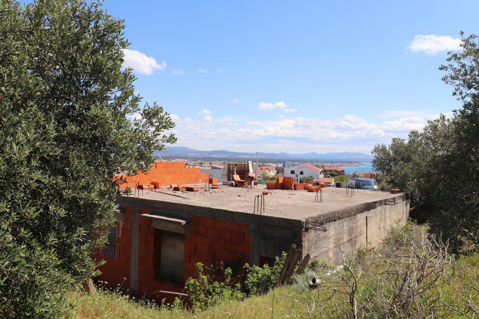 304742 - Villa in Vodice
