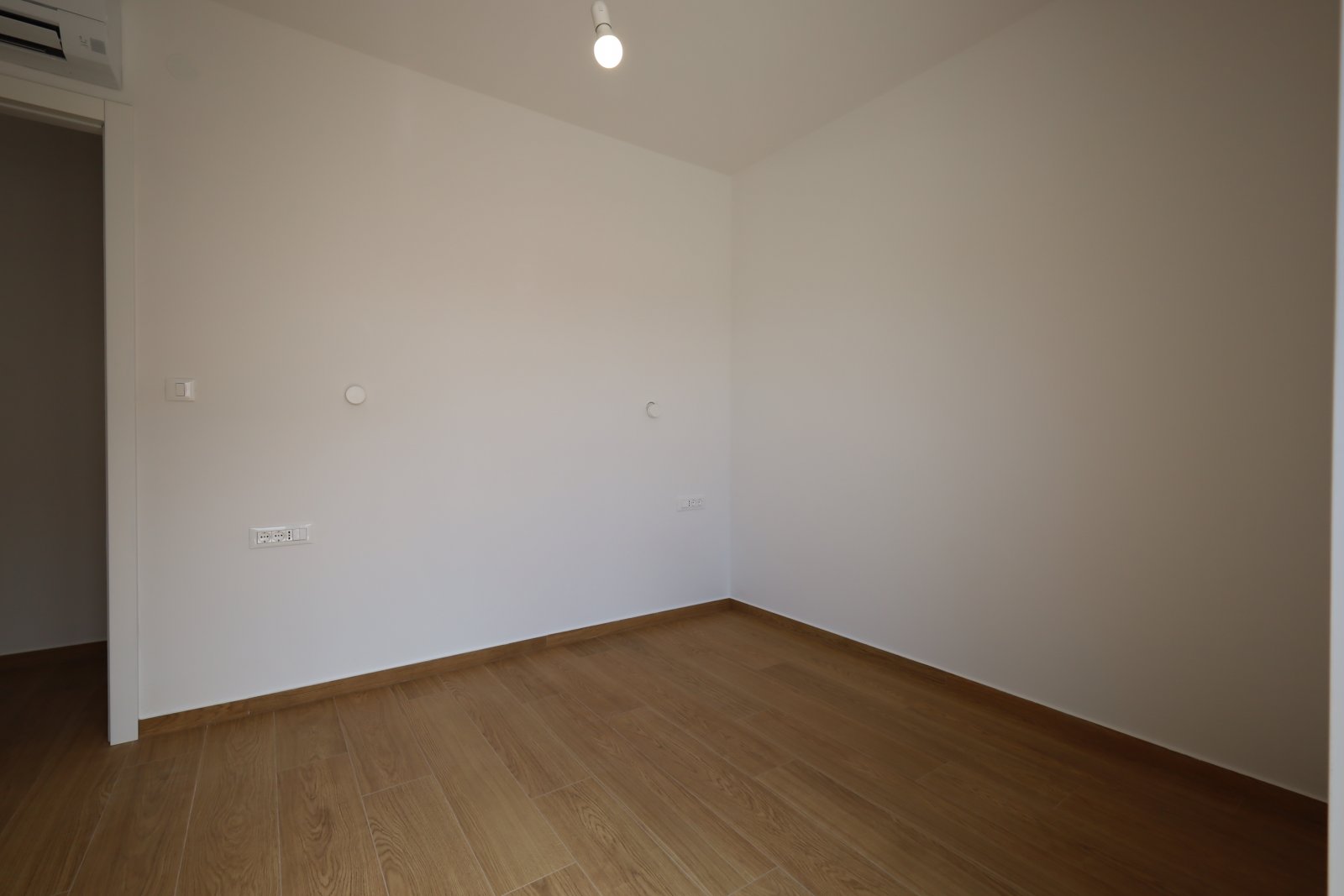 527893 - Wohnung in Rogoznica