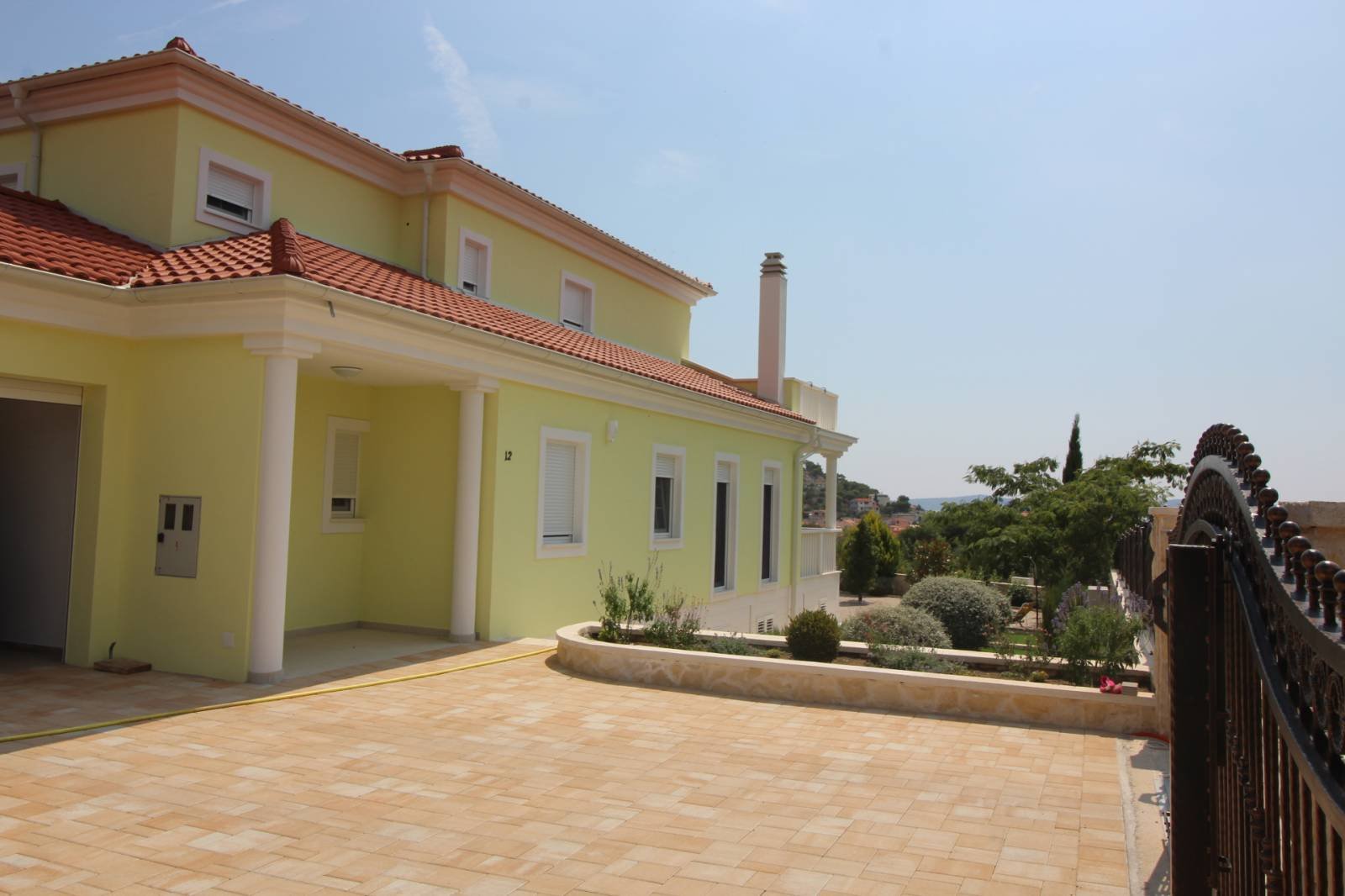 95462 - Villa in Tribunj