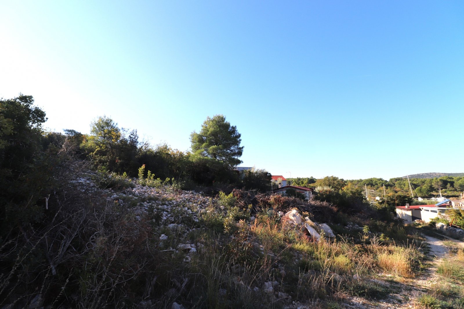 291401 - Grundstück in Šibenik - Okolica