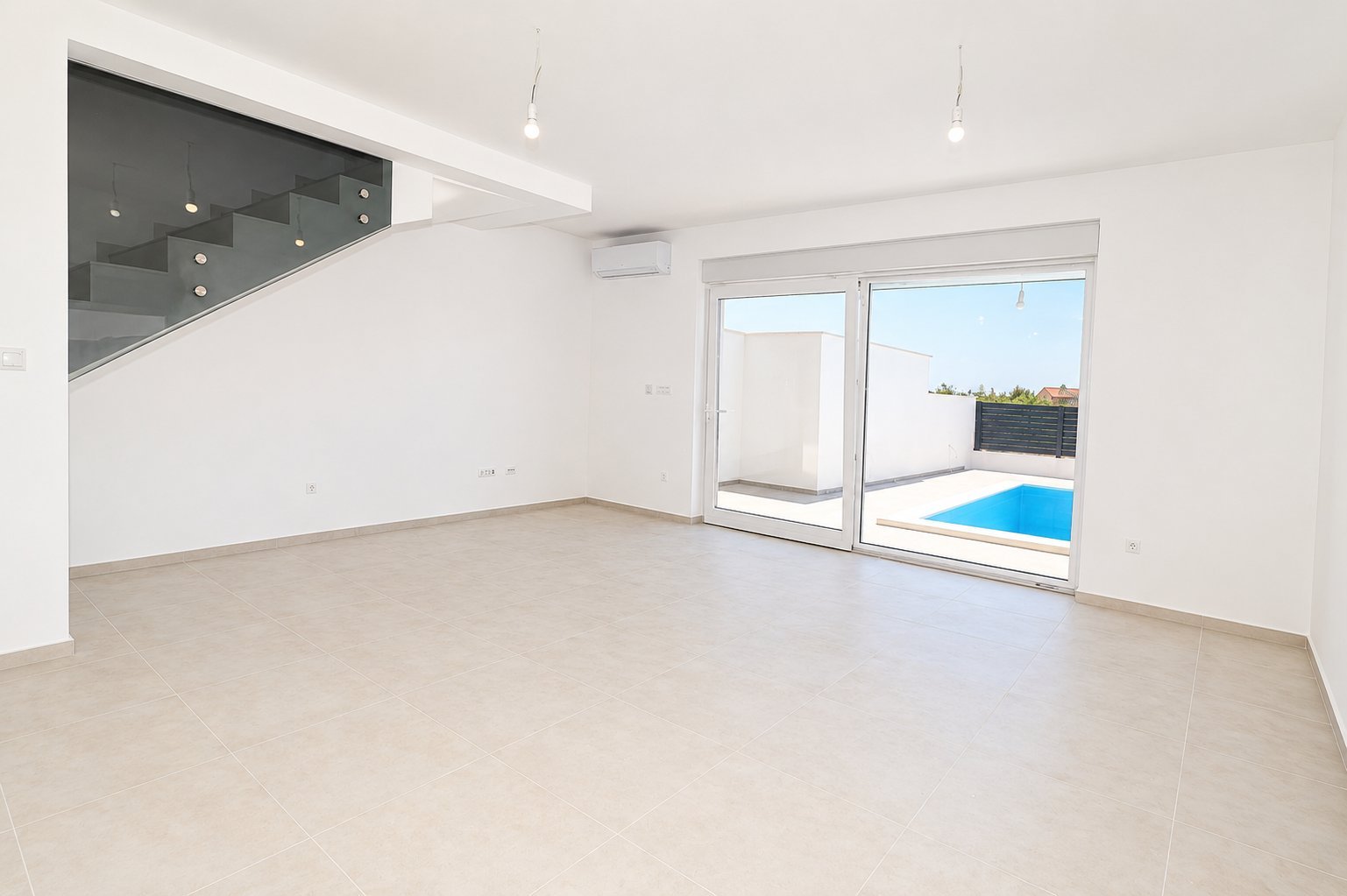 280974 - Villa in Vodice