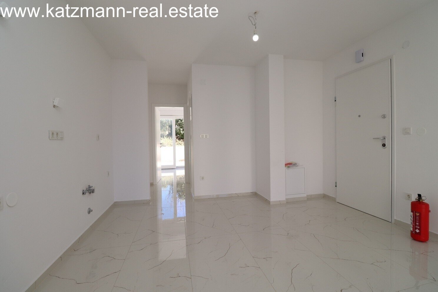 Neubau-Erdgeschosswohnung mit Garten in Strandnähe - Žaborić