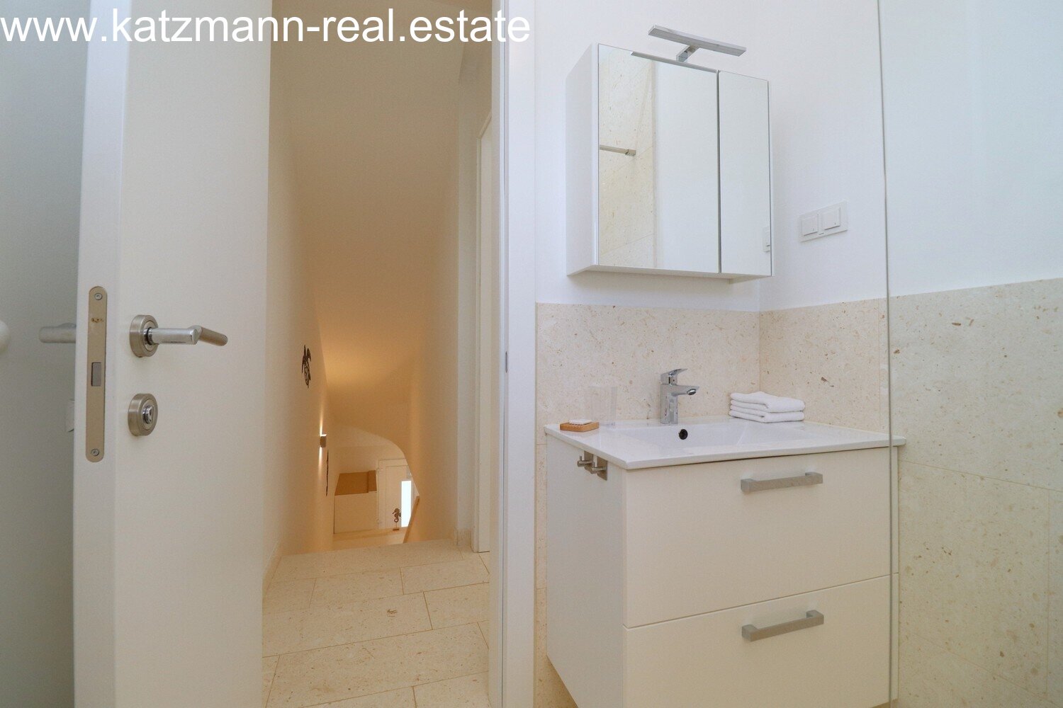 Maisonette-Wohnung mit Garten und Meerblick - Tribunj