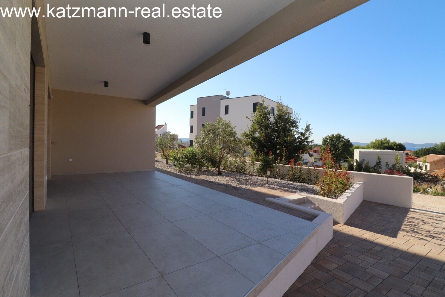 Neubau-Erdgeschosswohnung mit Garten in Strandnähe - Vodice