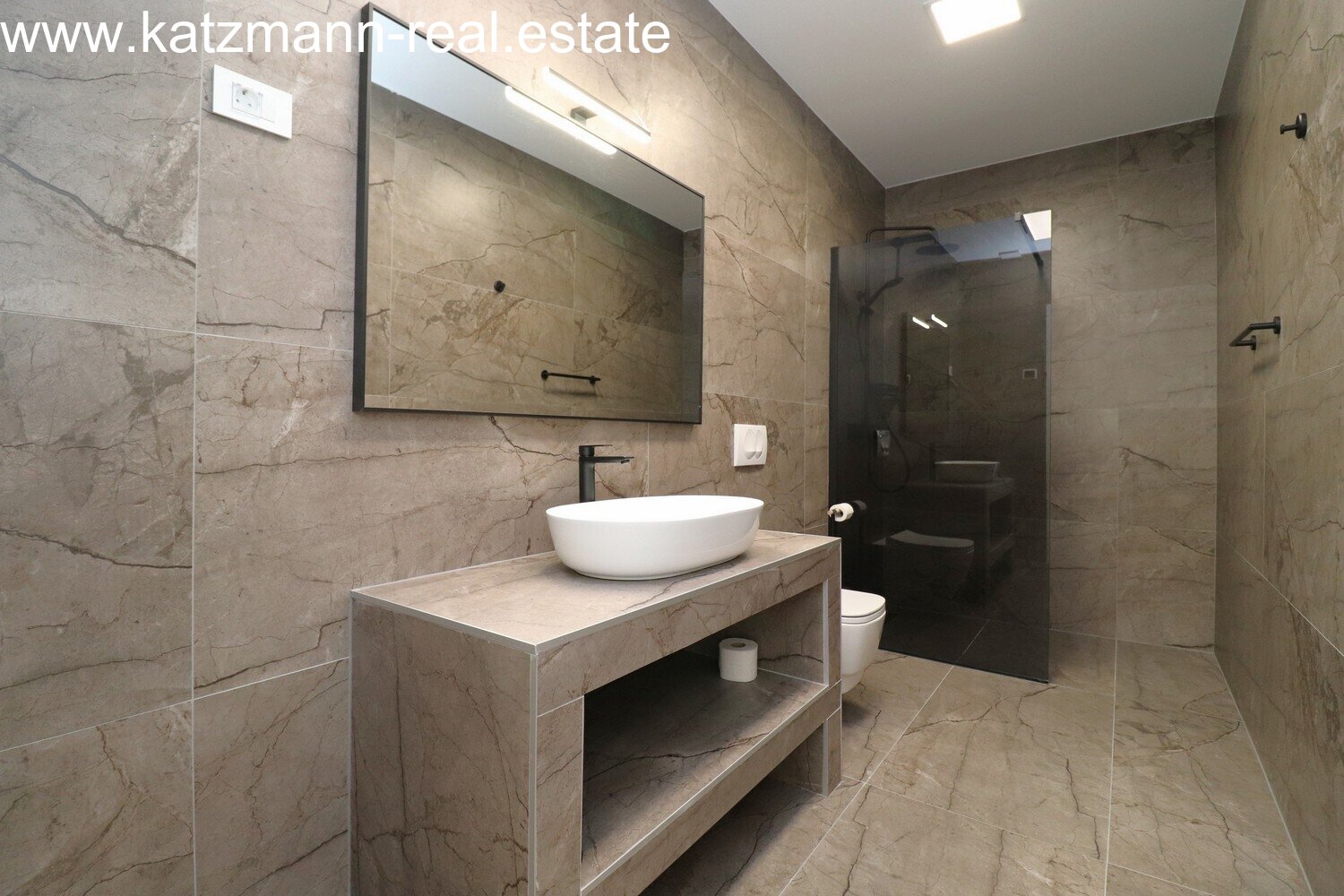 Exklusive Neubau-Villa mit Infinity- Pool und Meerblick - Vodice