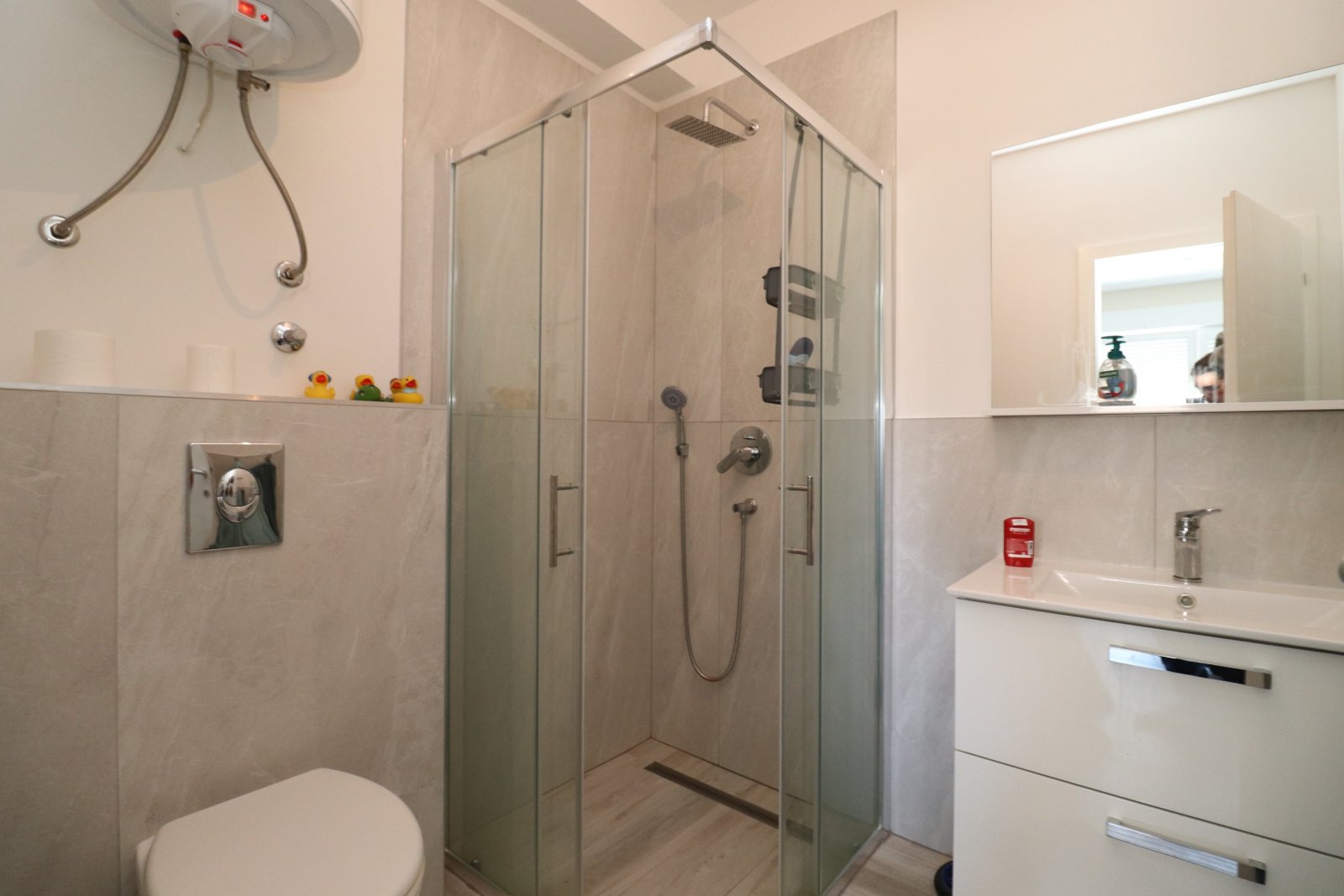 312247 - Villa in Vodice