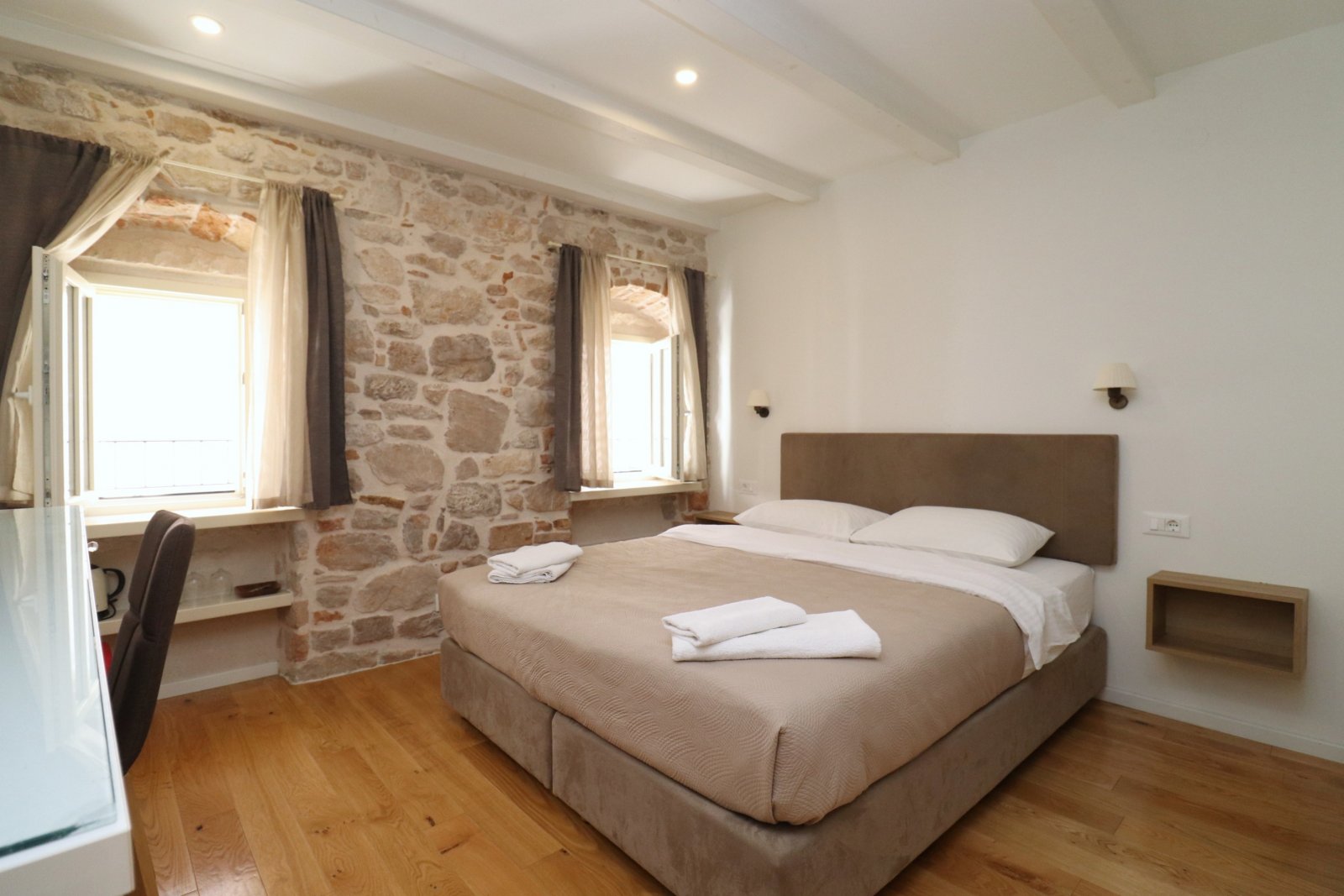 308160 - Villa in Šibenik