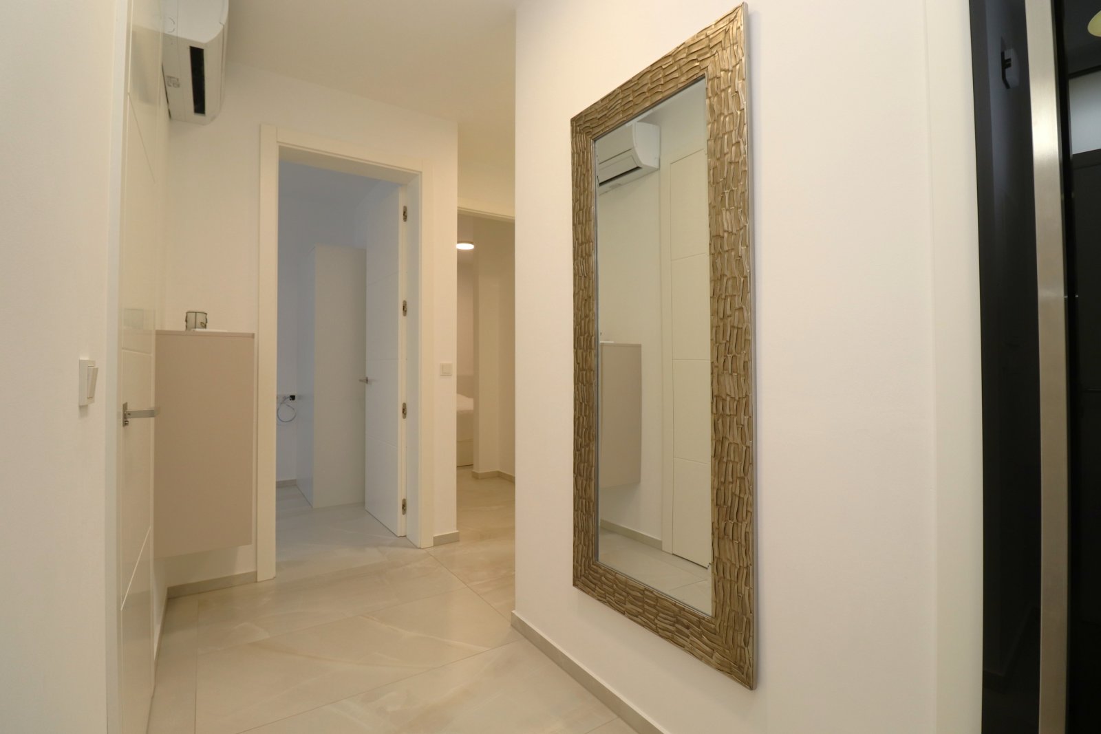 306493 - Villa in Vodice