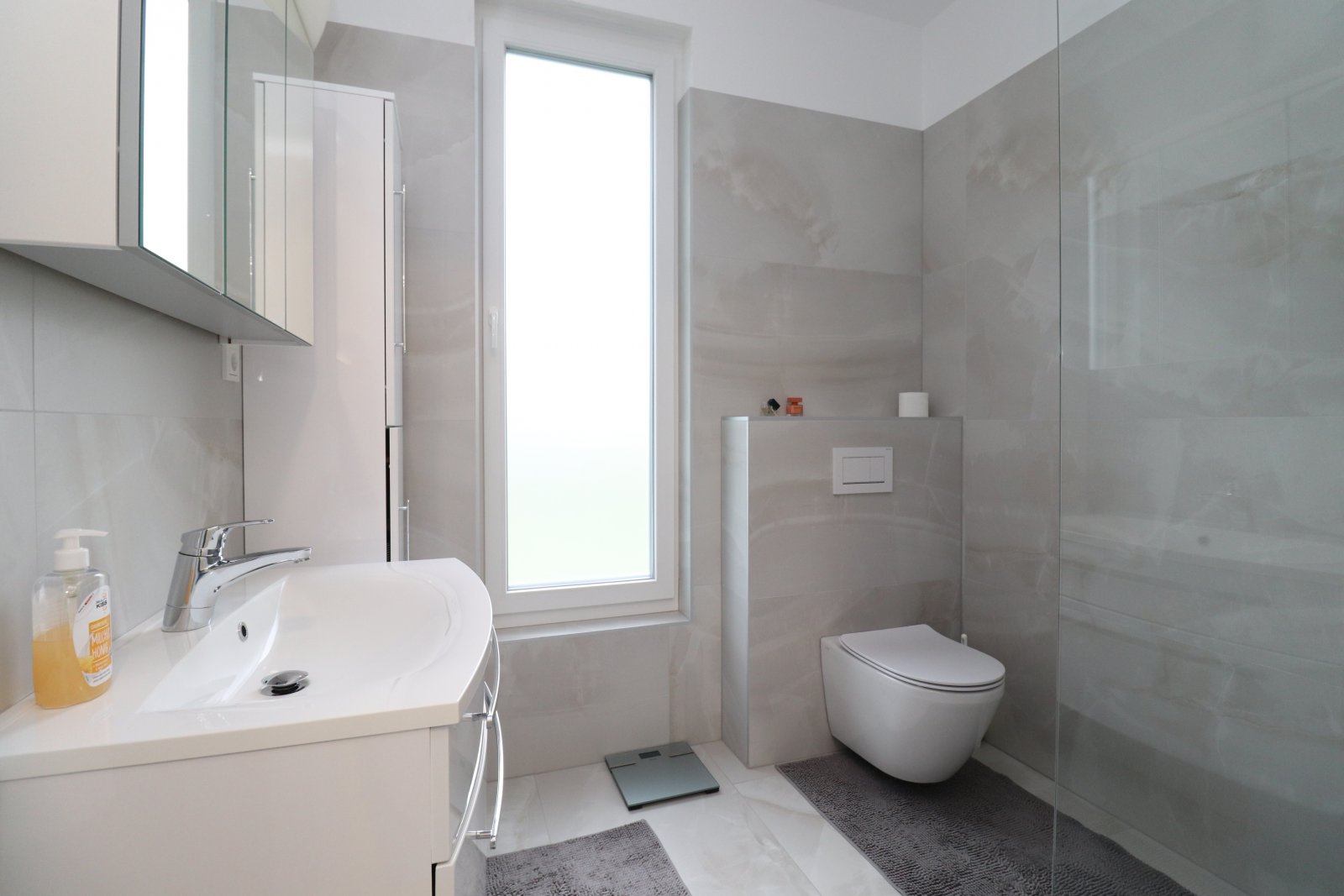 306493 - Villa in Vodice