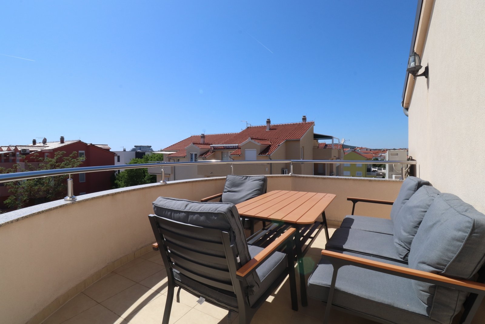304584 - Villa in Vodice