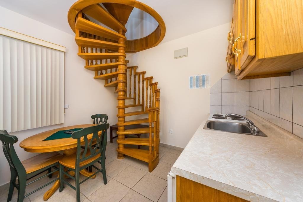 303810 - Villa in Murter