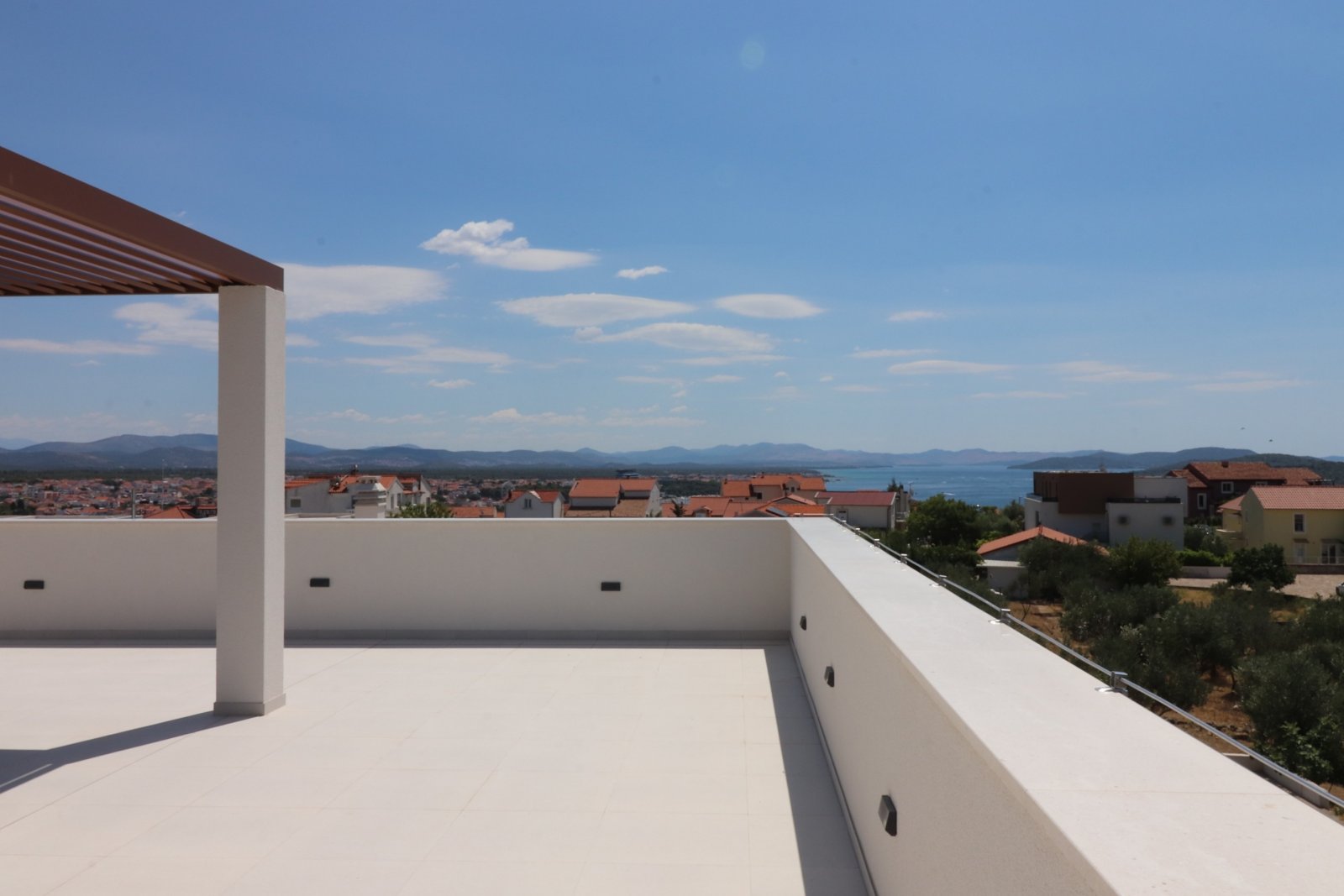 302268 - Villa in Vodice