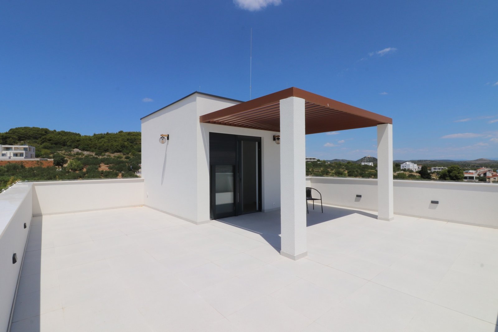 302268 - Villa in Vodice