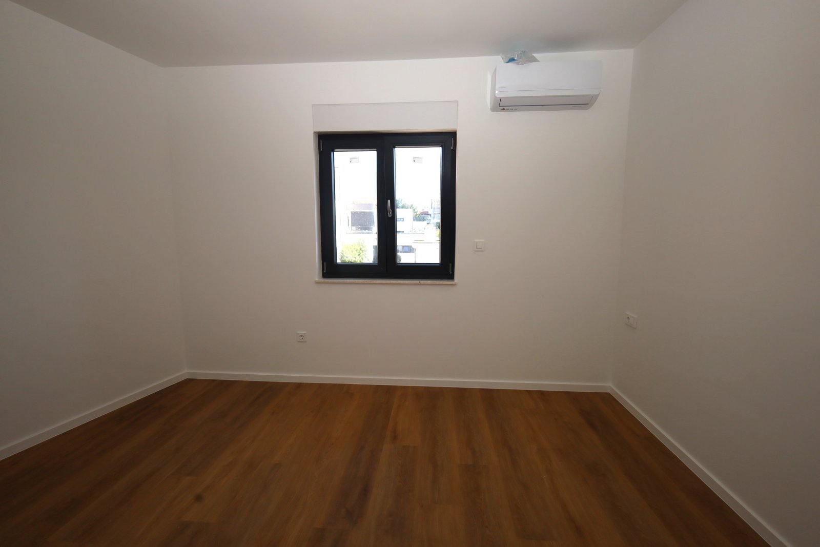 494829 - Villa in Vodice