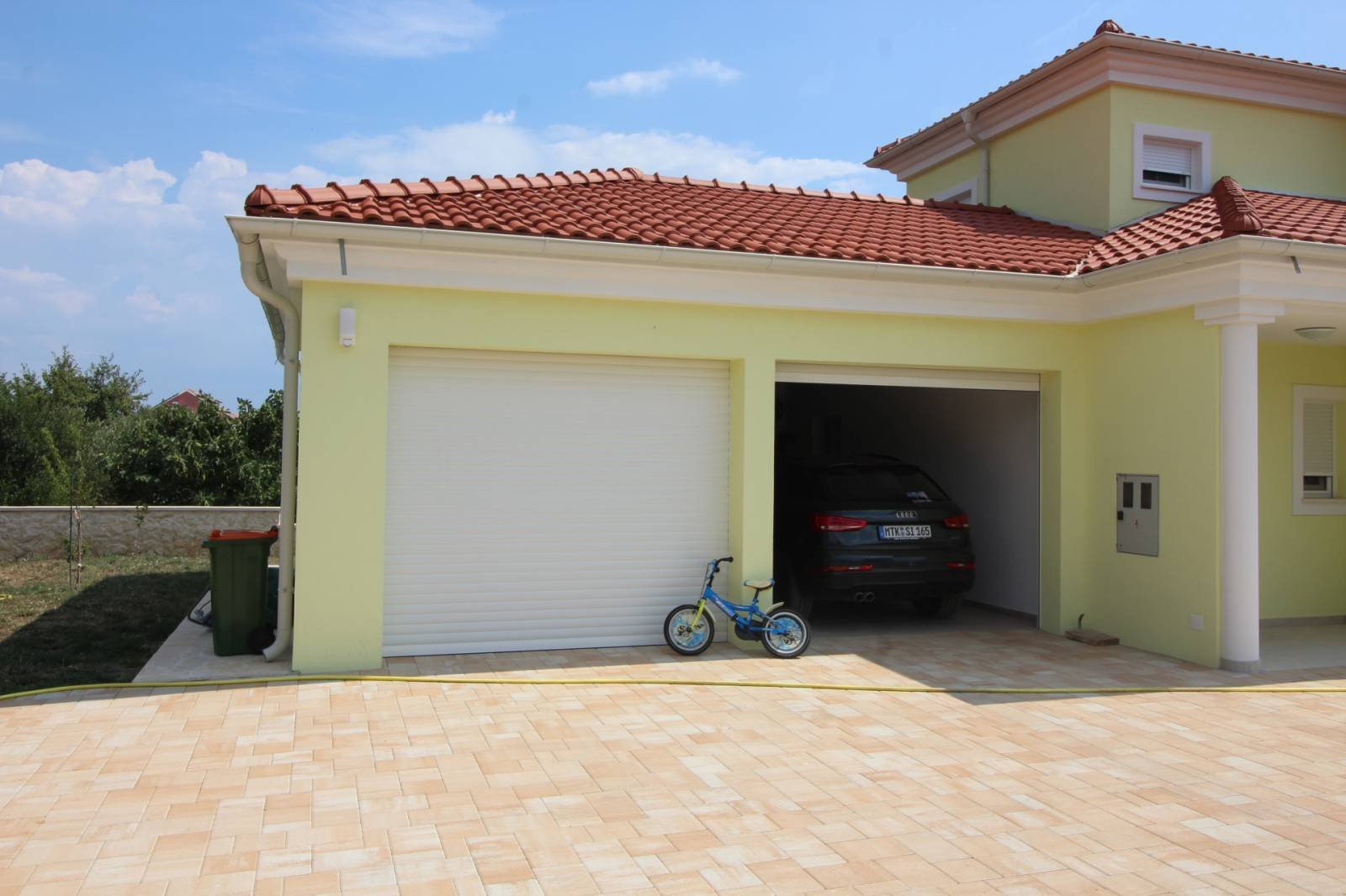 95462 - Villa in Tribunj