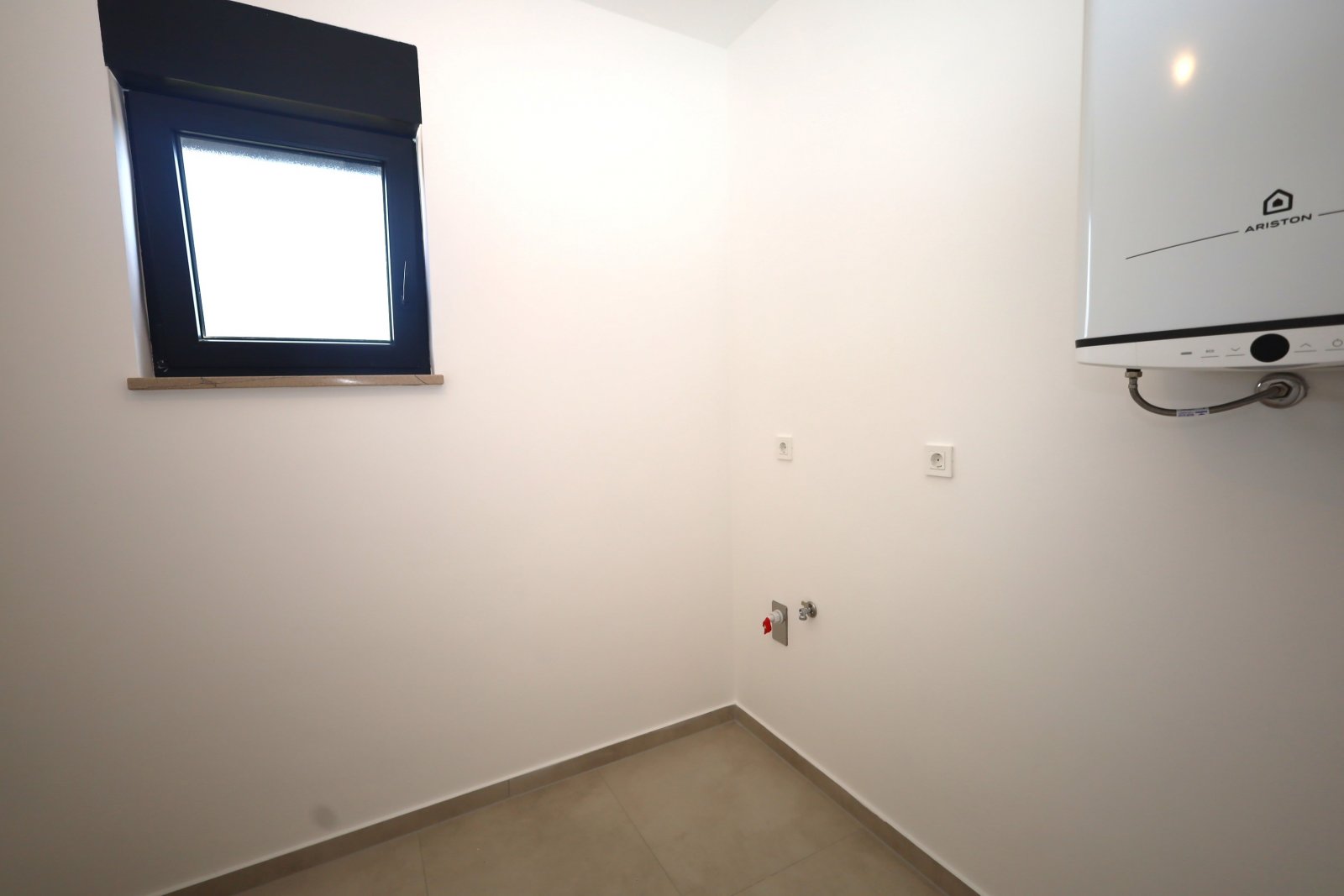 568417 - Wohnung in Tribunj