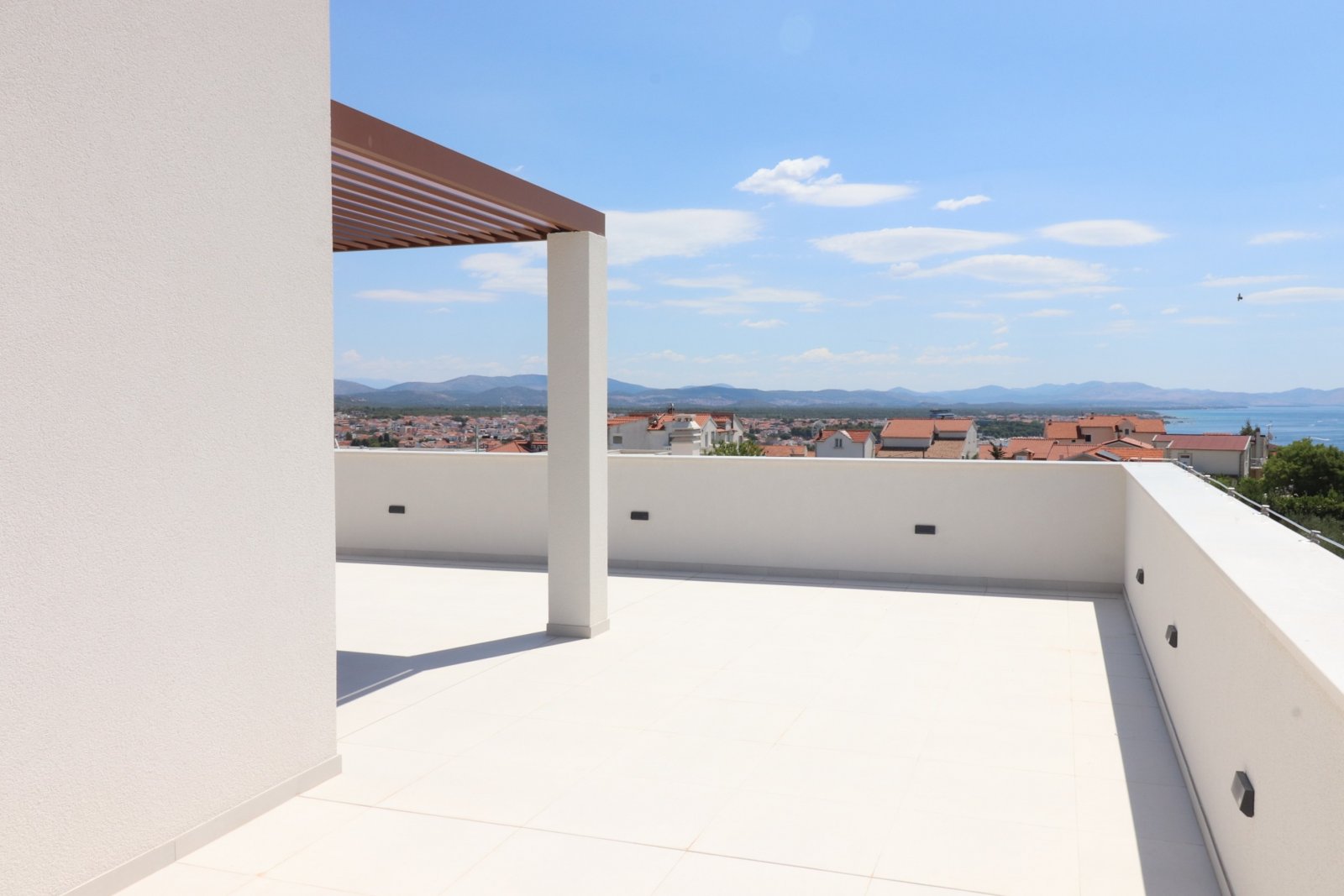 302268 - Villa in Vodice