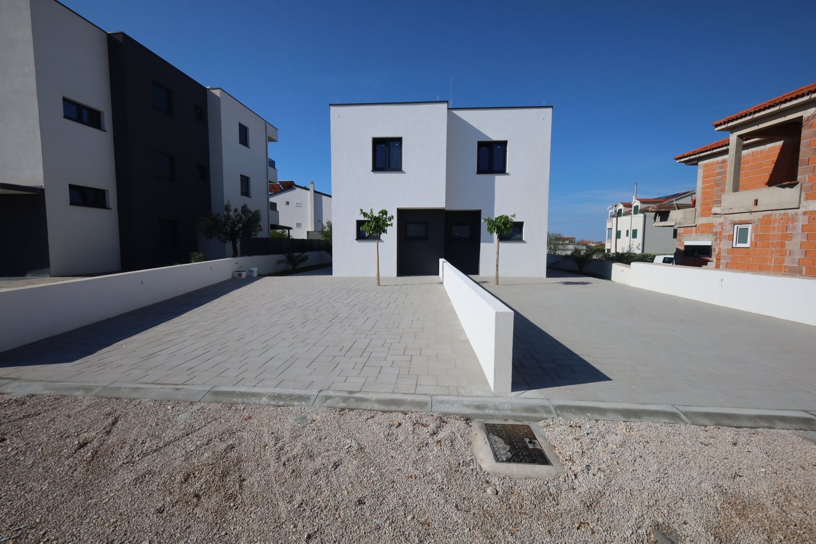 494812 - Villa in Vodice