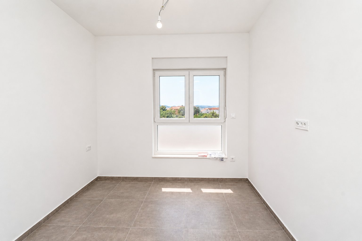 280978 - Villa in Vodice