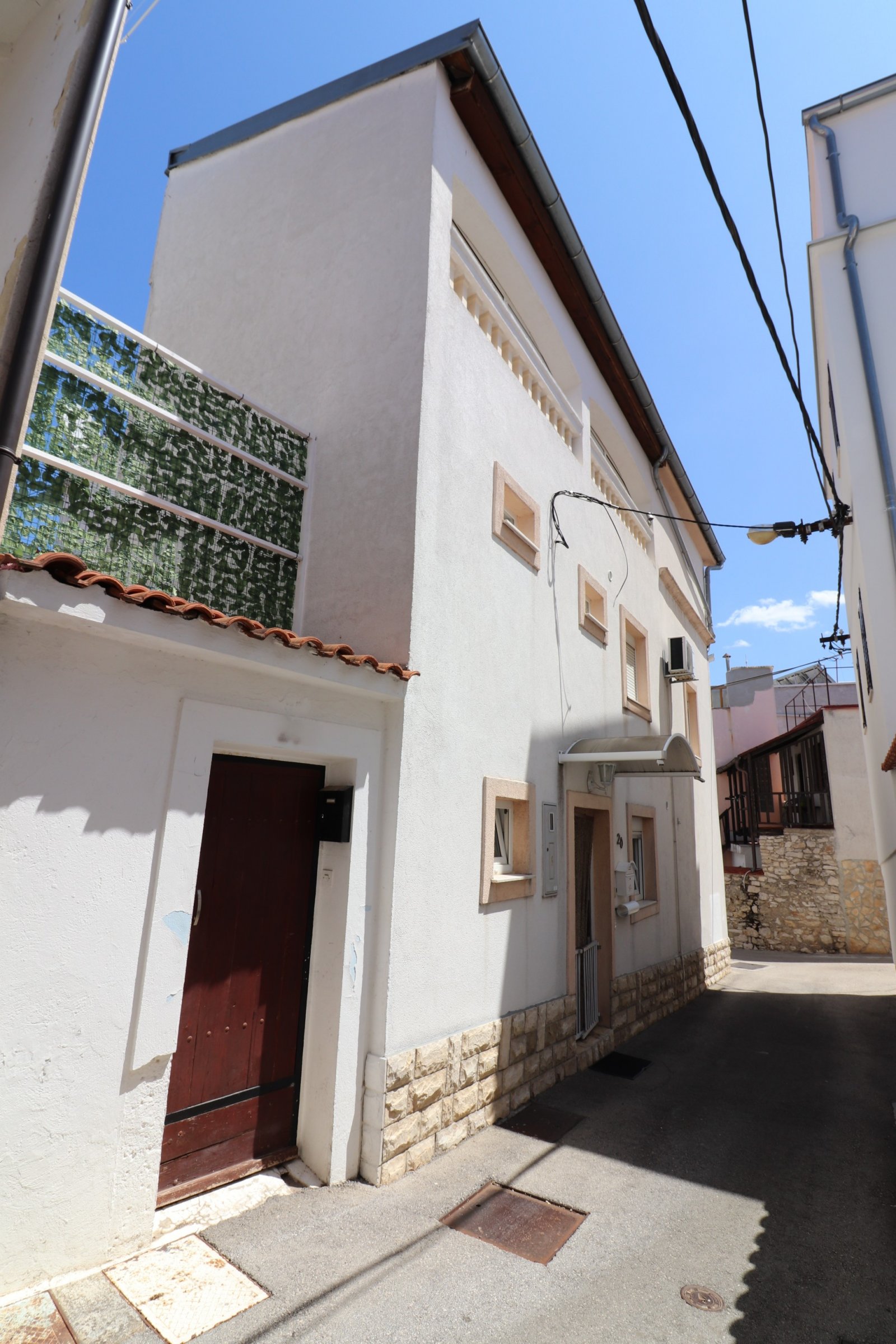 313883 - Villa in Vodice 