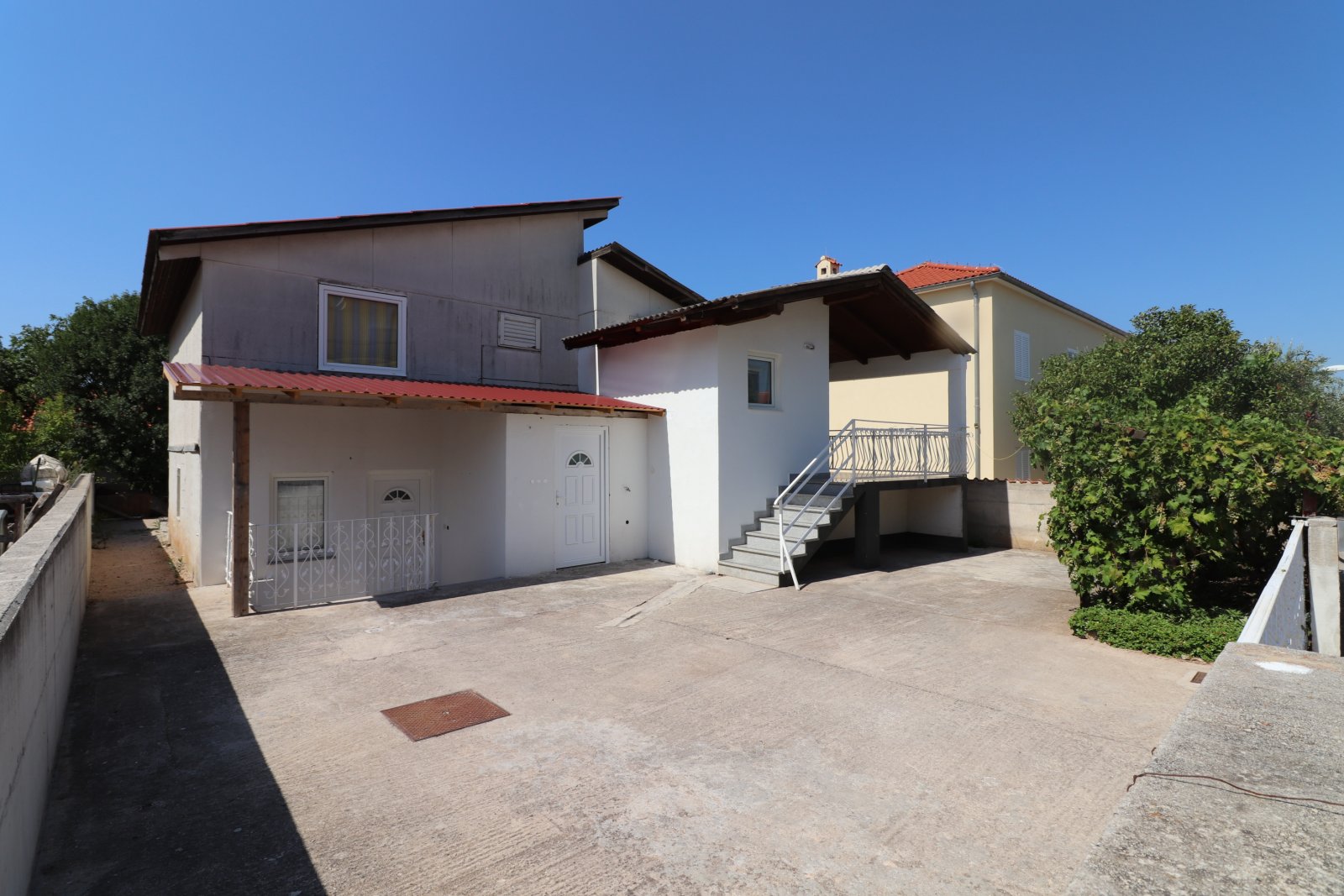 312658 - Villa in Vodice 