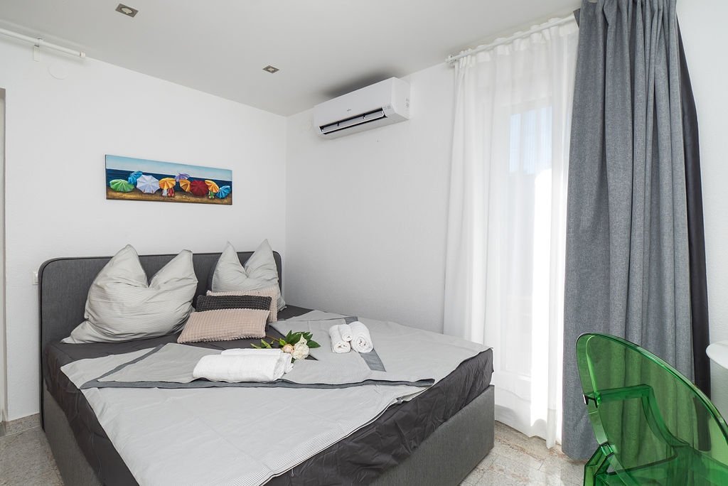 288587 - Villa in Vodice