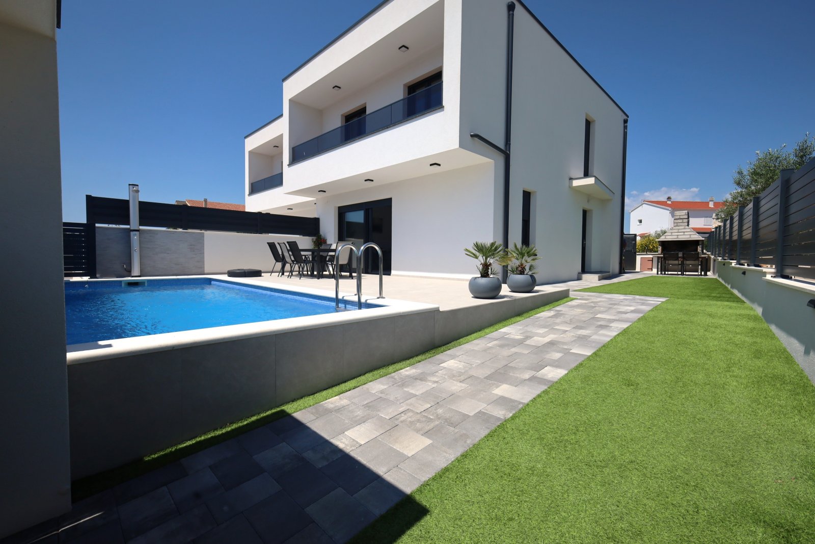 673088 - Villa in Vodice