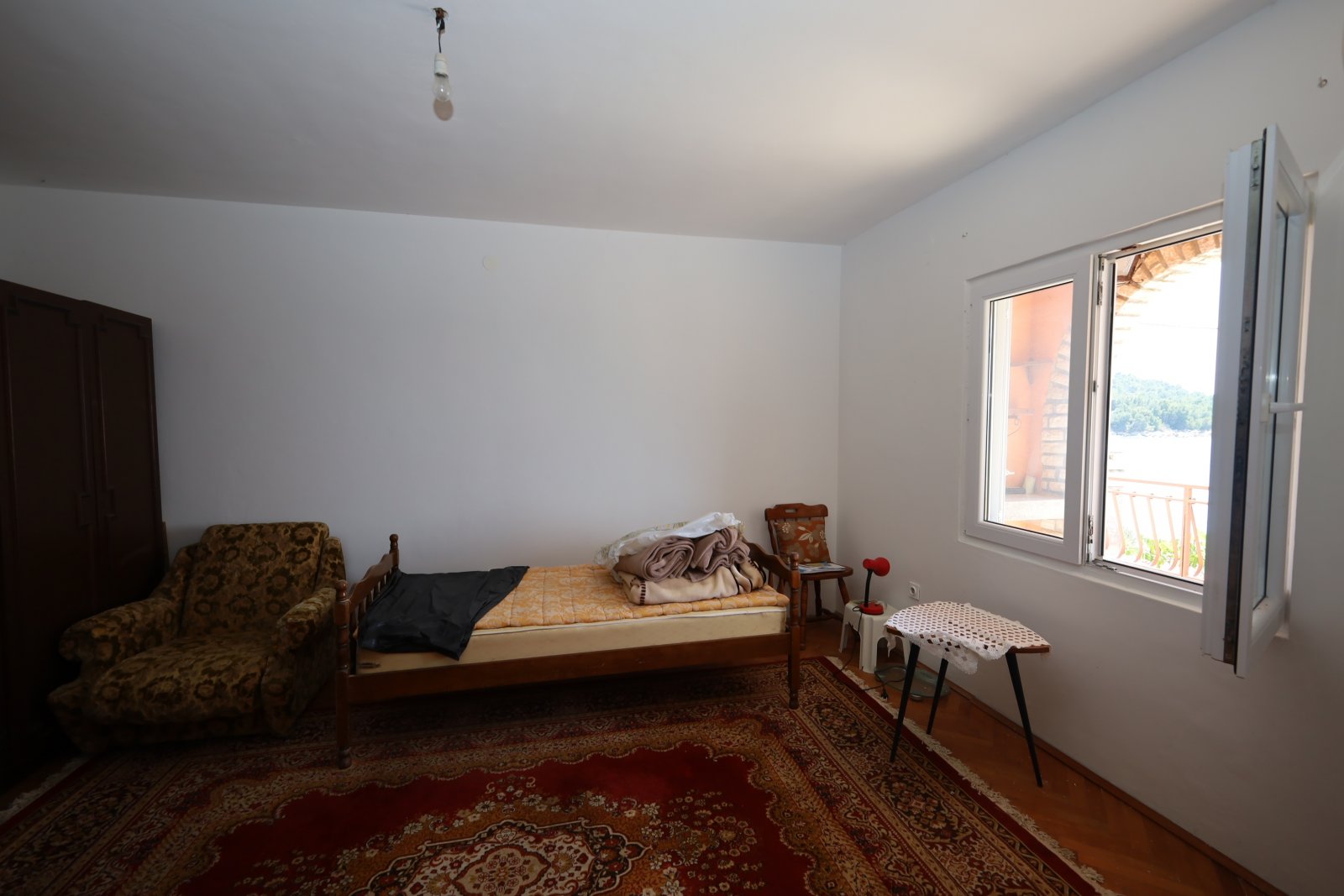 670513 - Villa in Vodice