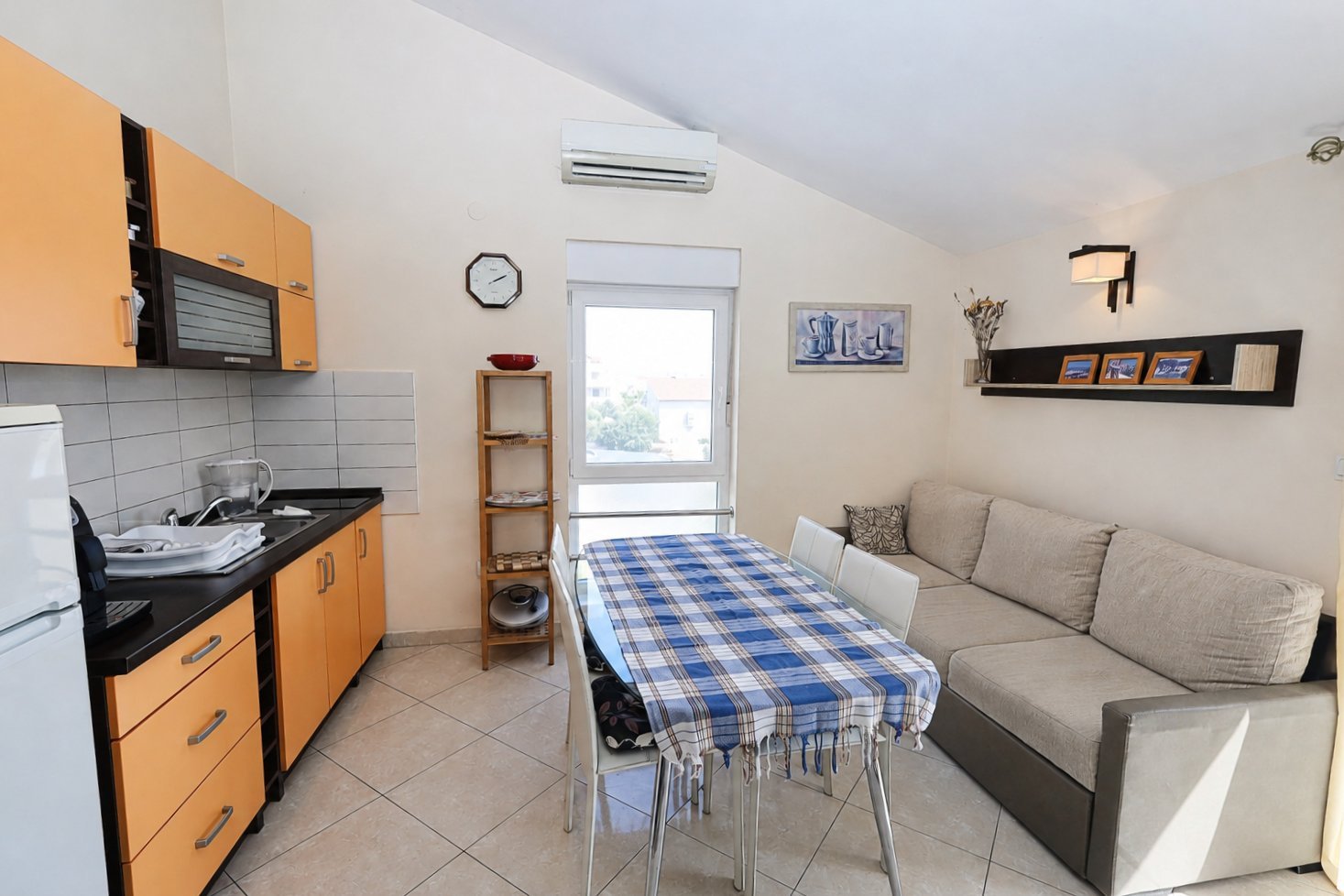 681646 - Wohnung in Vodice