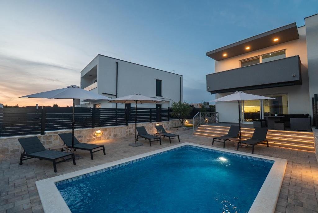 315415 - Villa in Vodice