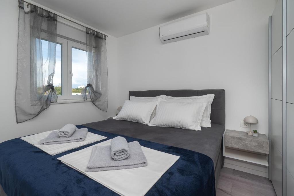 315415 - Villa in Vodice