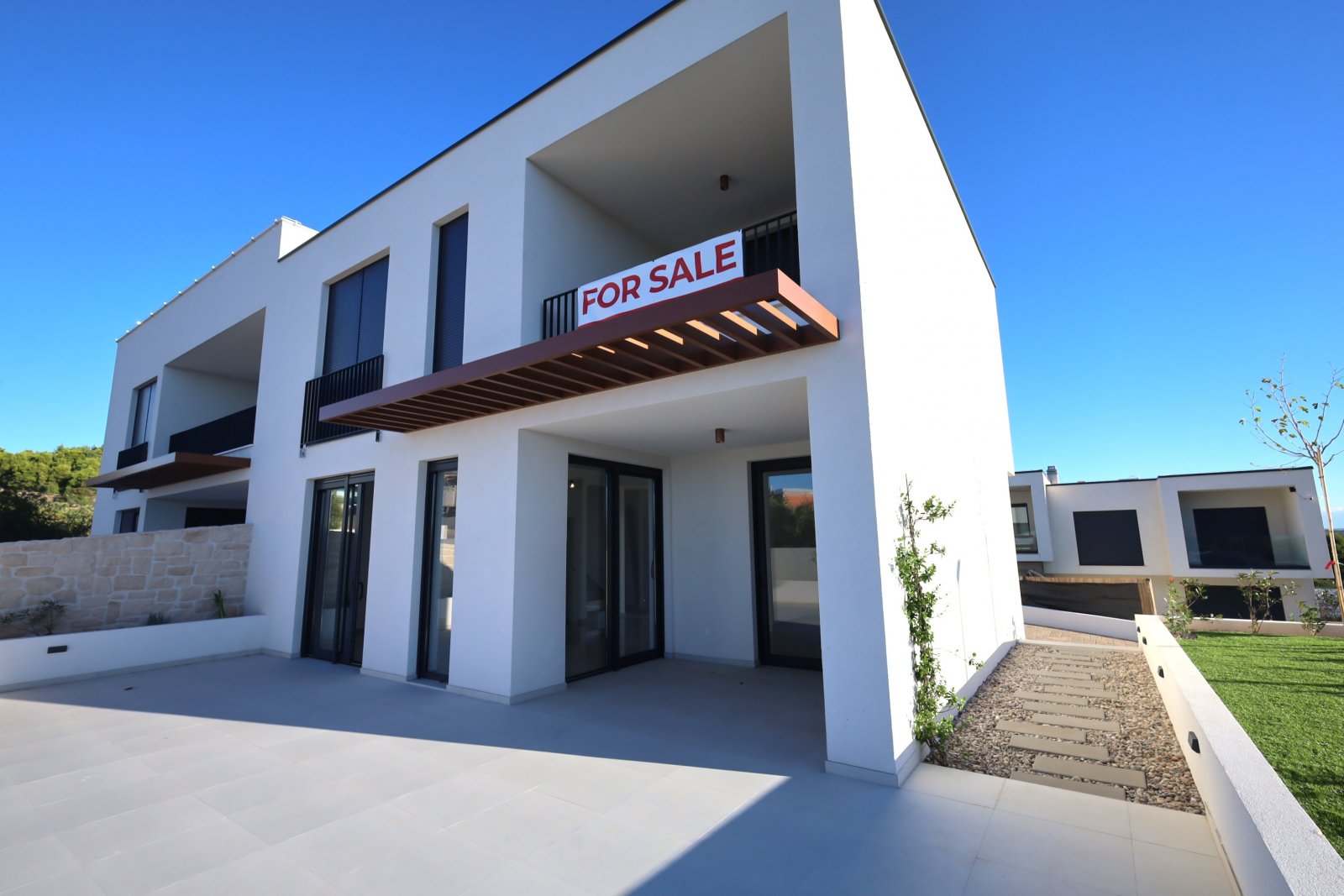 670783 - Villa in Vodice