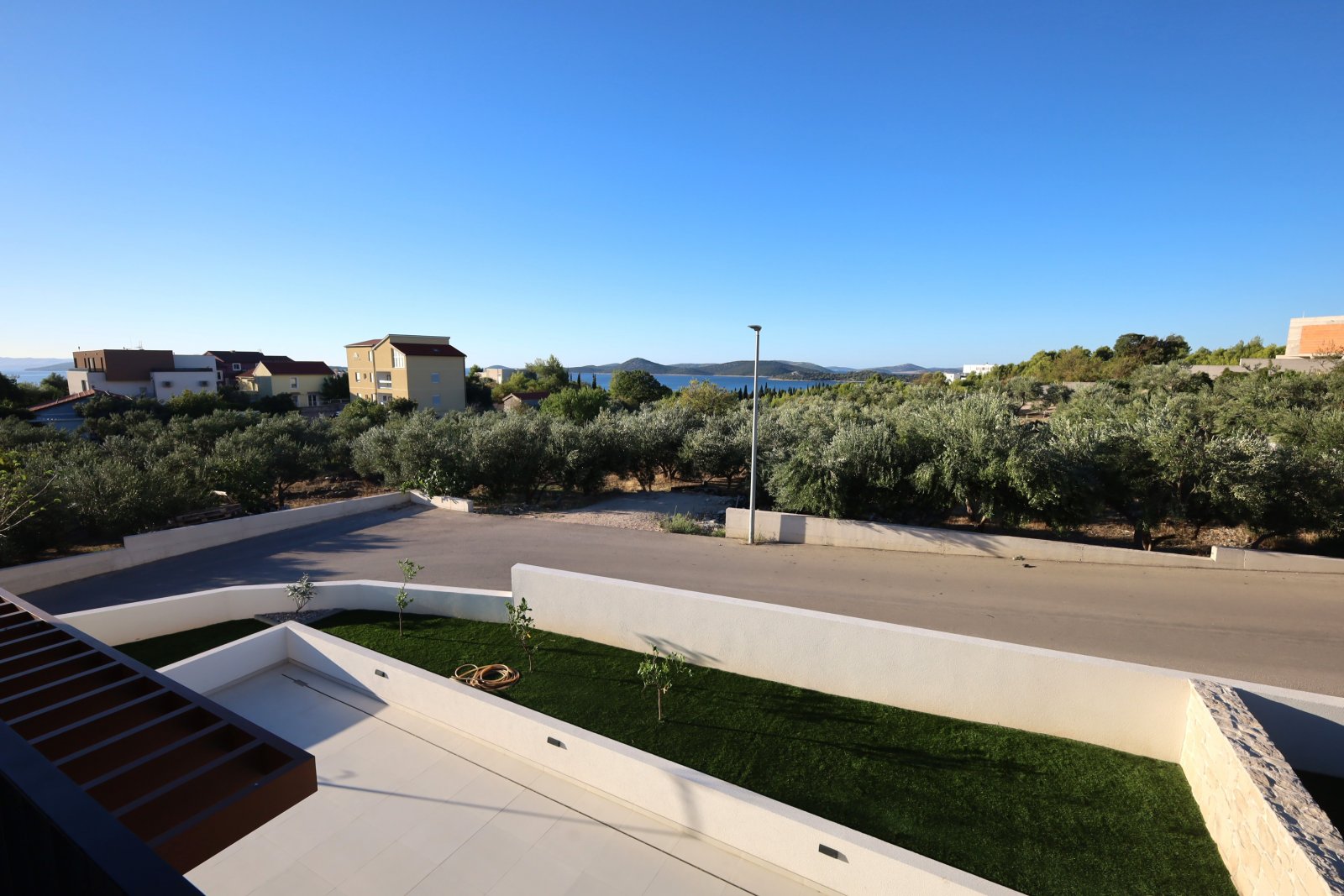 670783 - Villa in Vodice