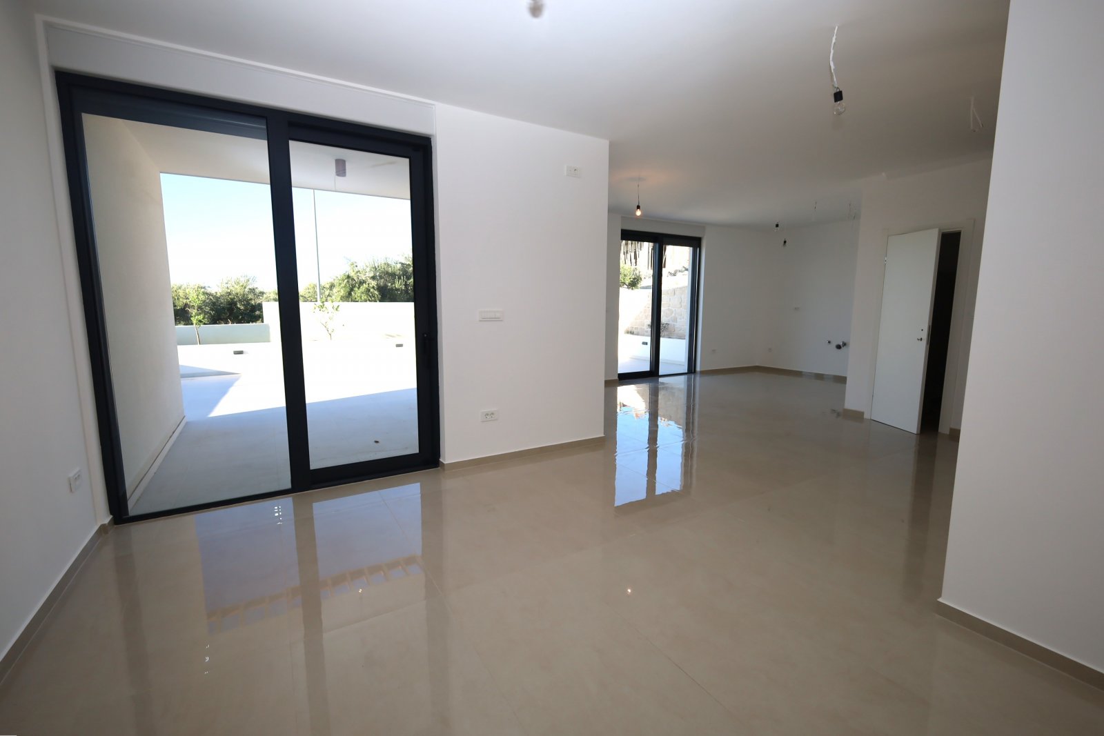 670783 - Villa in Vodice