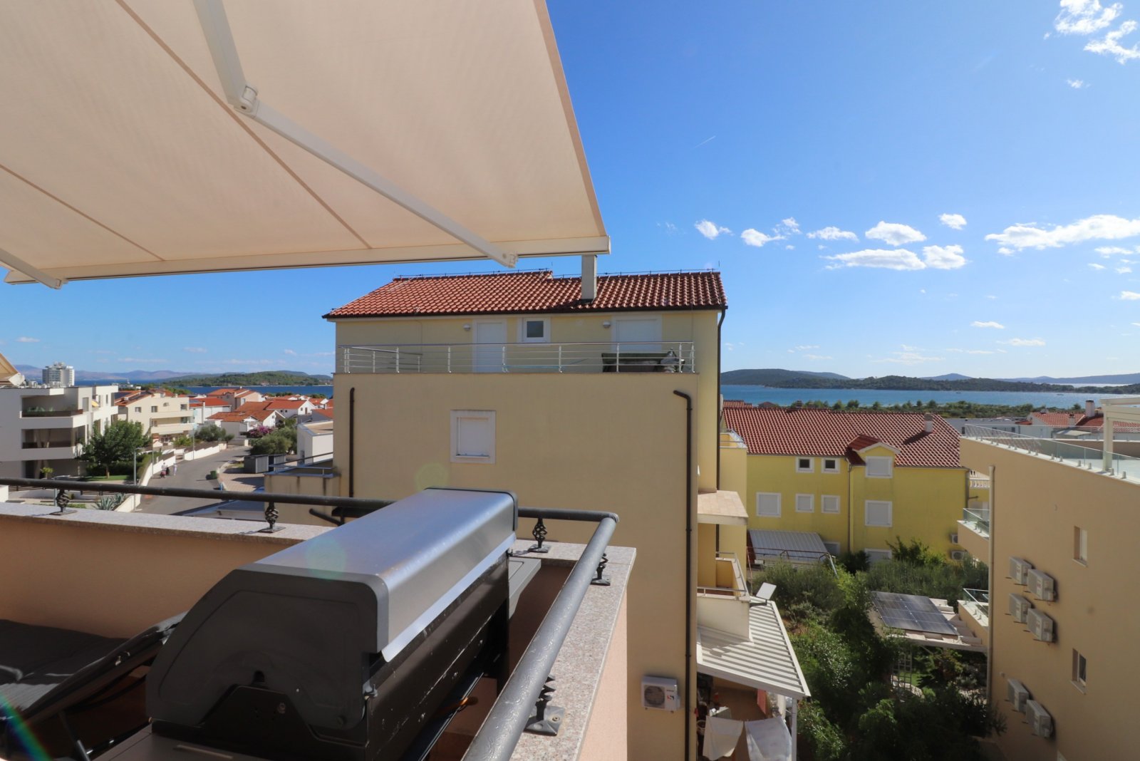 317311 - Wohnung in Vodice