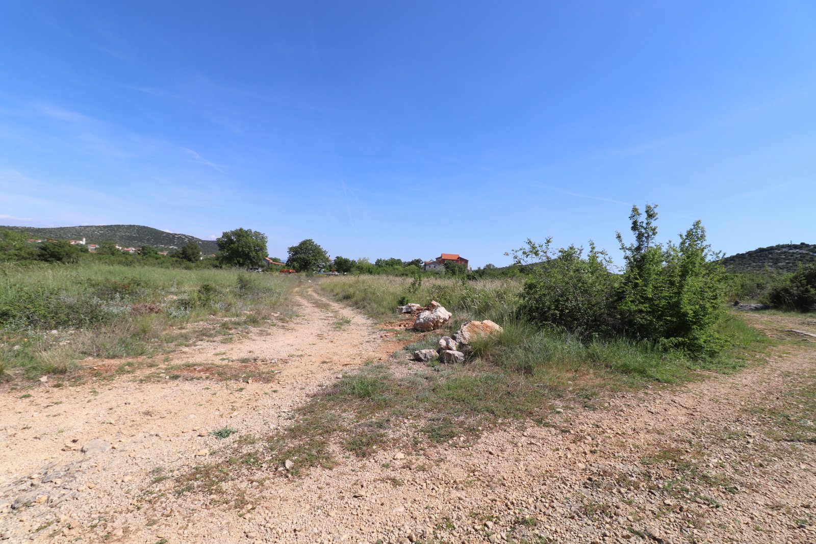 304614 - Grundstück in Vodice