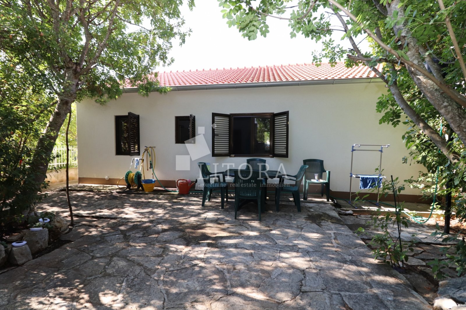 317323 - Villa in Vodice