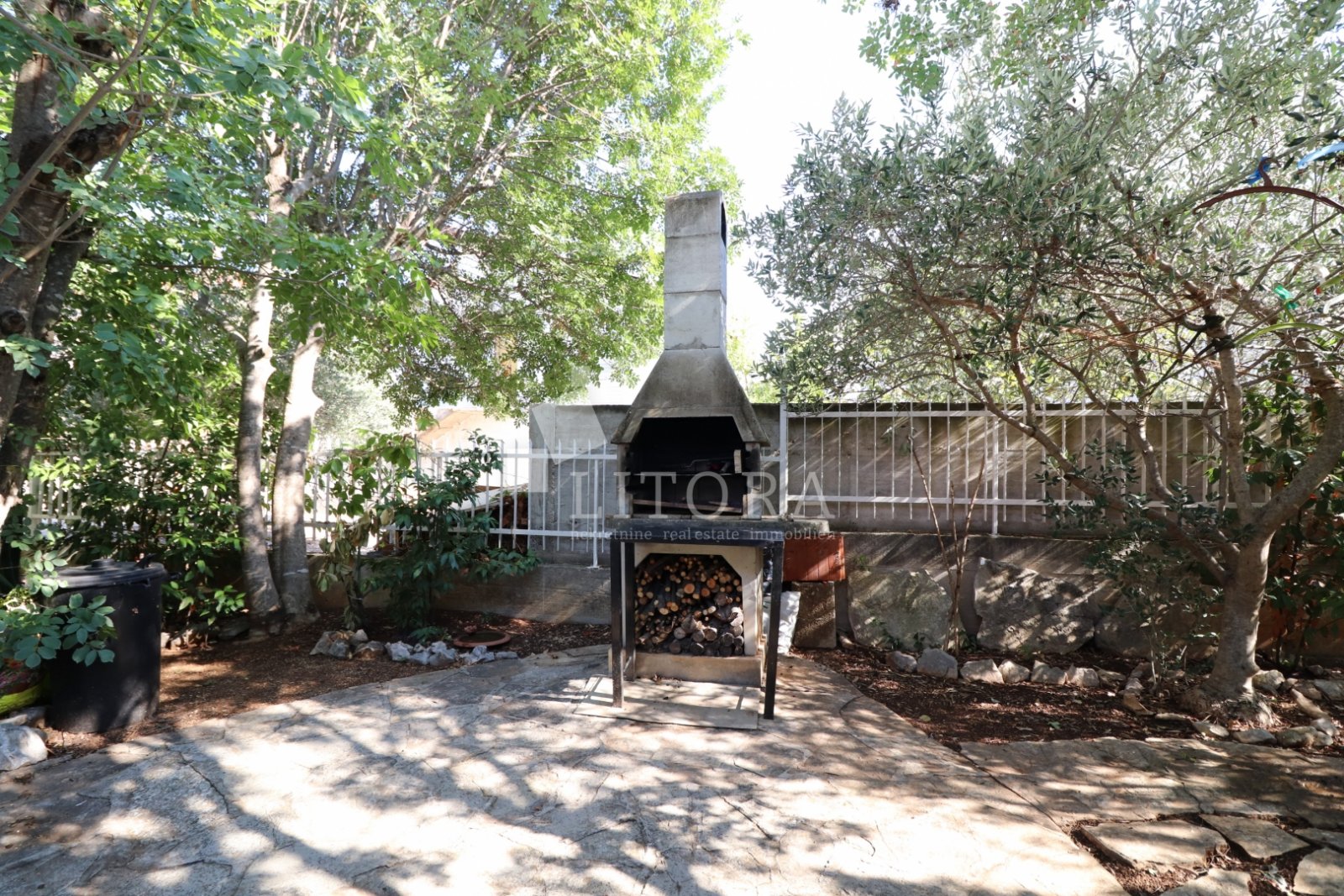 317323 - Villa in Vodice