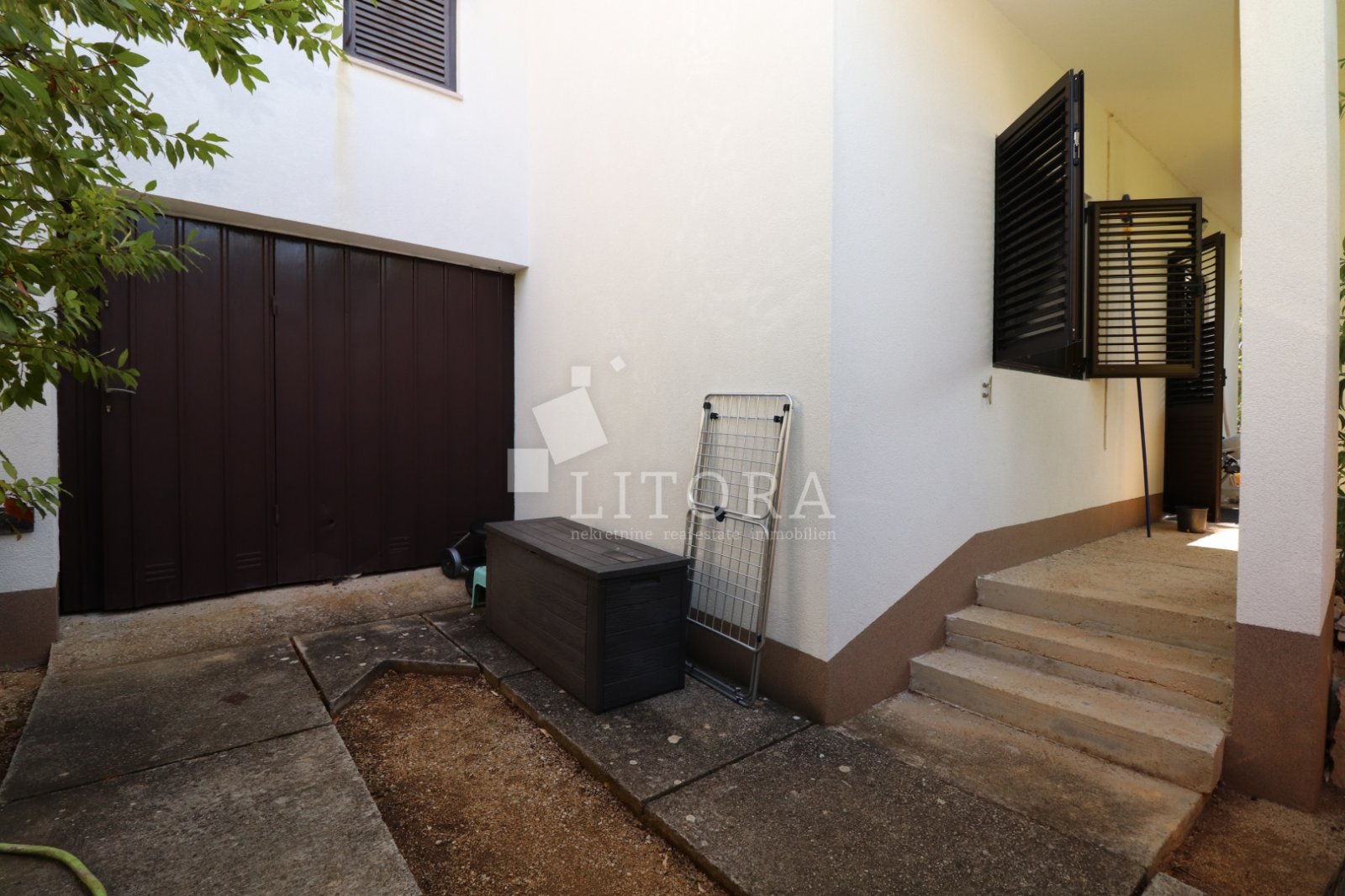 317323 - Villa in Vodice