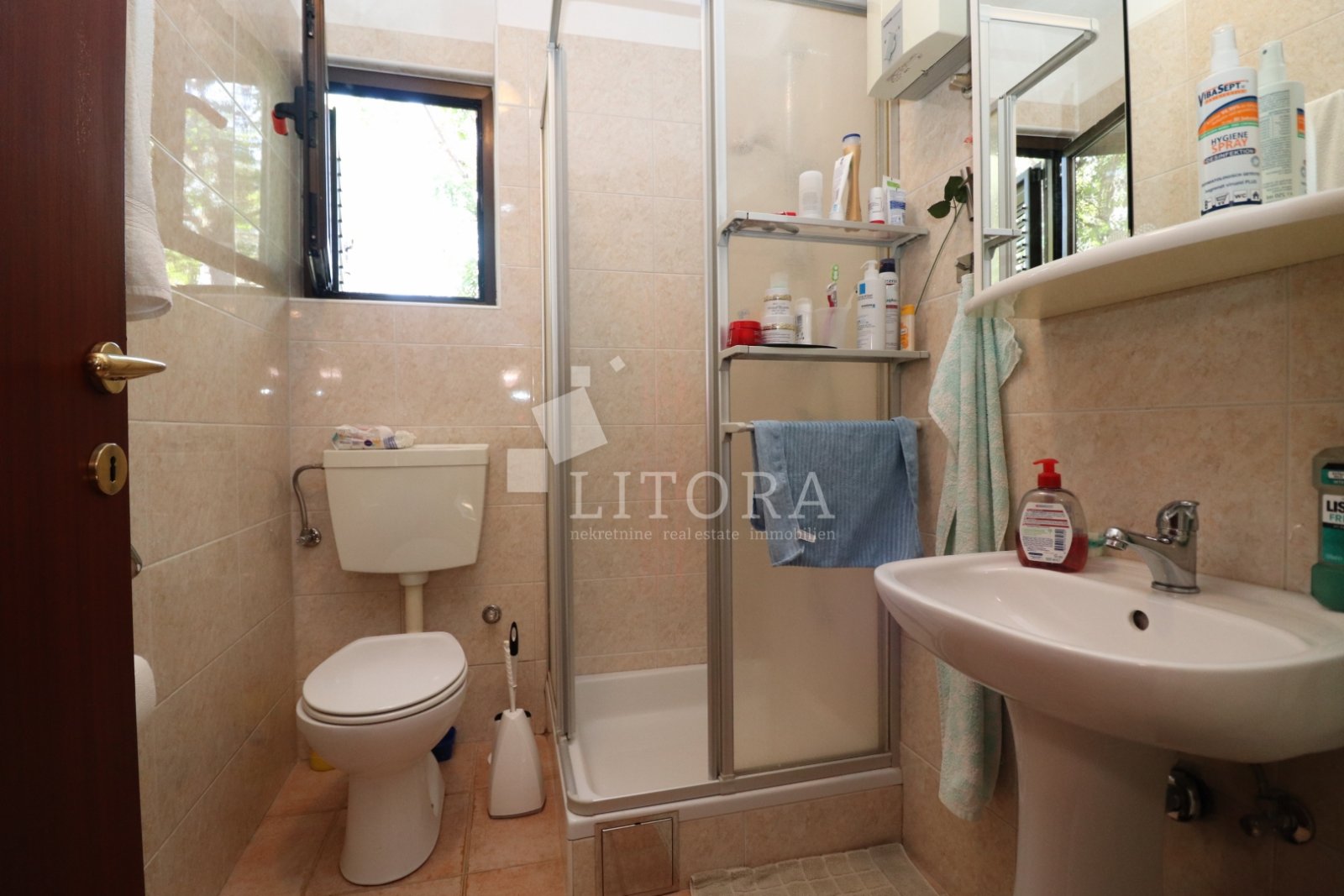 317323 - Villa in Vodice