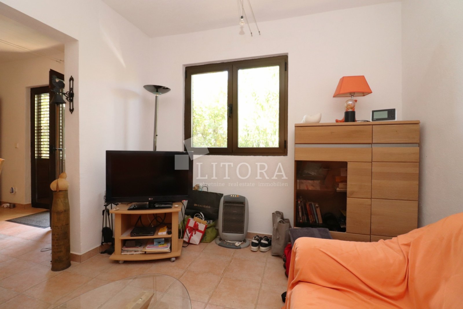 317323 - Villa in Vodice